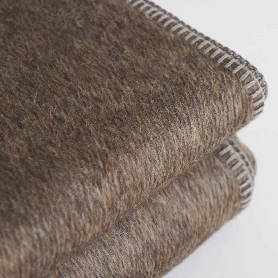 130*250 Simon Woolen Blanket ETB025 - Blankets - ebarza Furniture UAE | Shop Modern Furniture in Abu Dhabi & Dubai - مفروشات ايبازرا في الامارات | تسوق اثاث عصري وديكورات مميزة في دبي وابوظبي