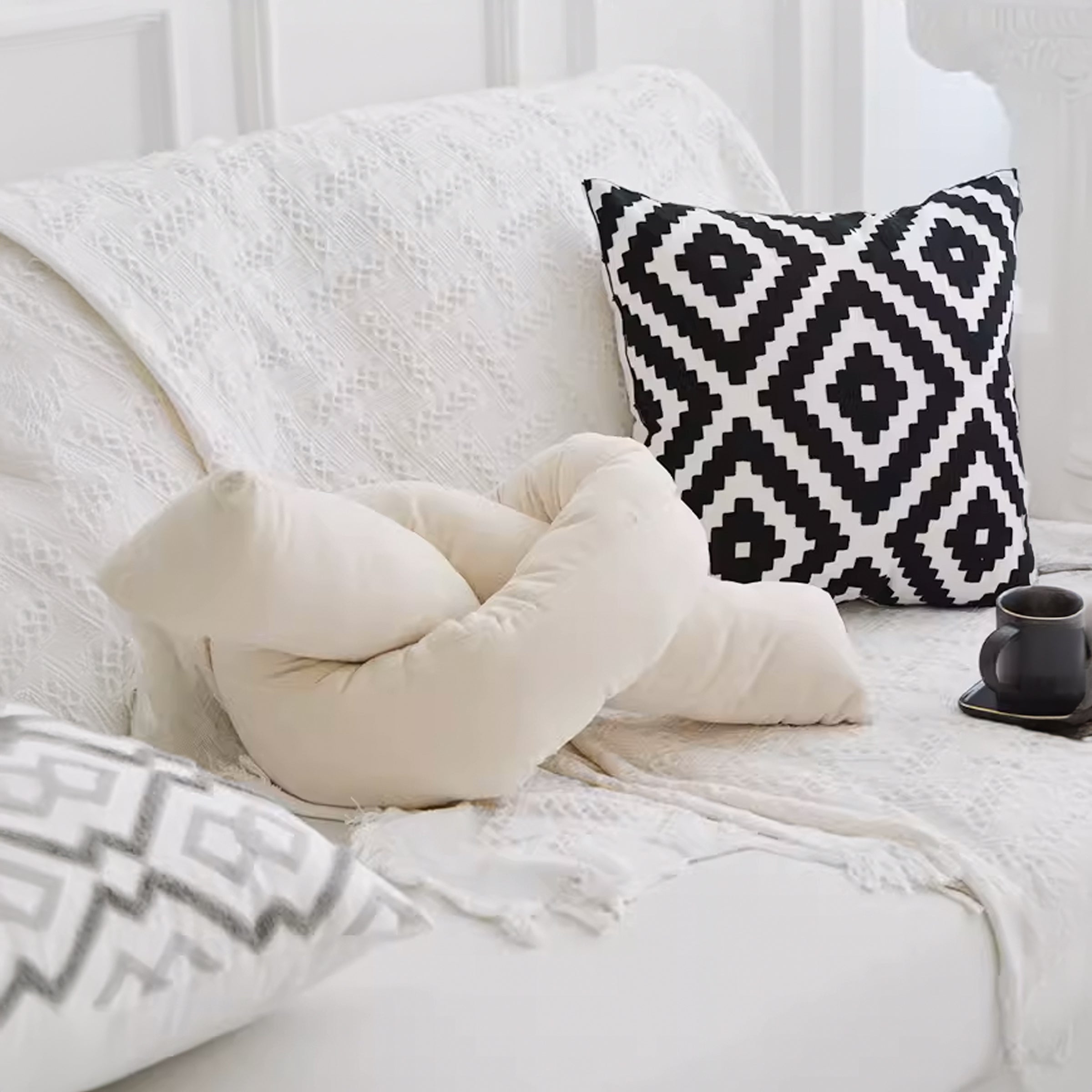 15*35 SKJH Schreyer Special Shaped Cushion(with filling) - ECC078 - Cushions - ebarza Furniture UAE | Shop Modern Furniture in Abu Dhabi & Dubai - مفروشات ايبازرا في الامارات | تسوق اثاث عصري وديكورات مميزة في دبي وابوظبي