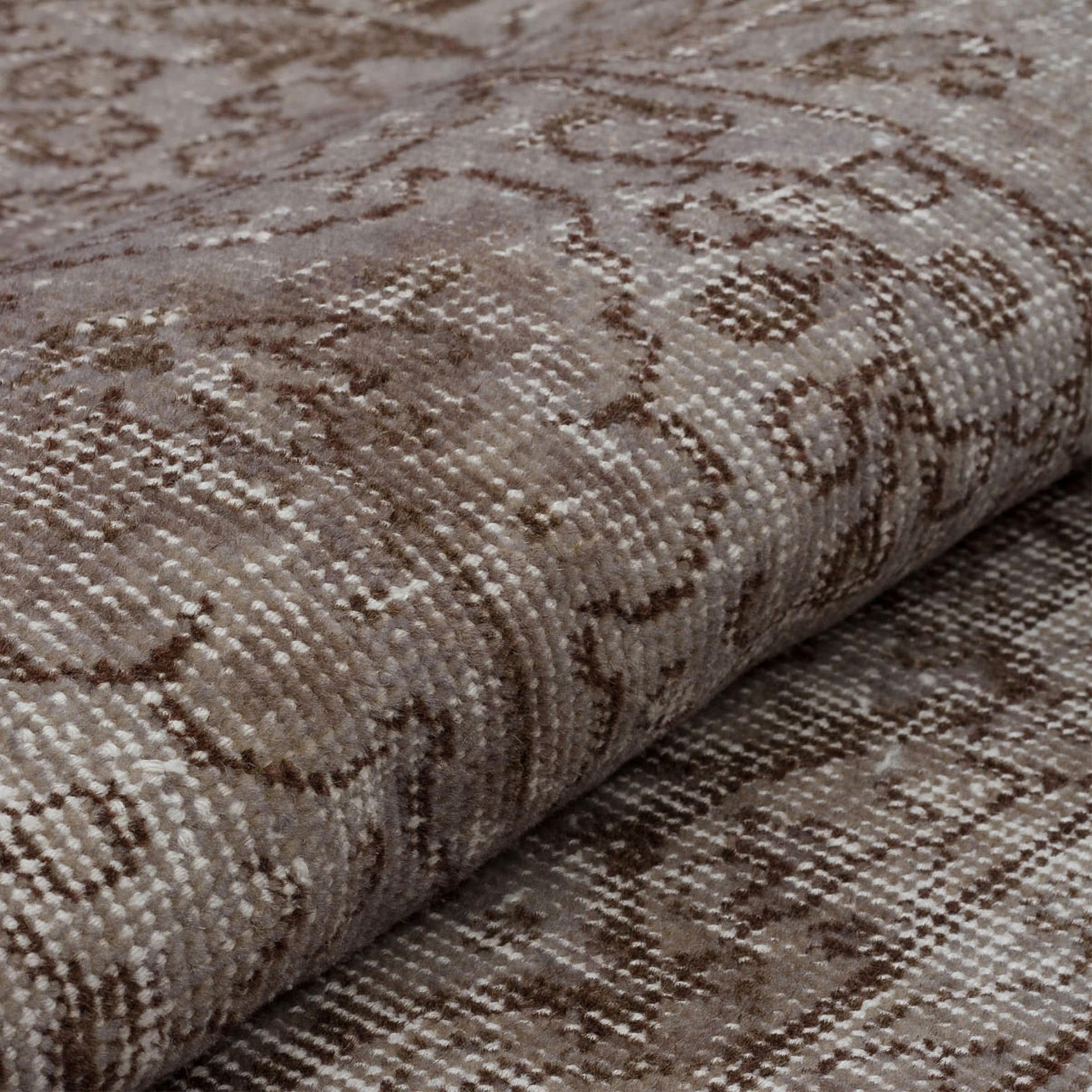 155 X 260 Anatolian Hand Knotted Carpet Vintage Style 7192 - Rugs - ebarza Furniture UAE | Shop Modern Furniture in Abu Dhabi & Dubai - مفروشات ايبازرا في الامارات | تسوق اثاث عصري وديكورات مميزة في دبي وابوظبي