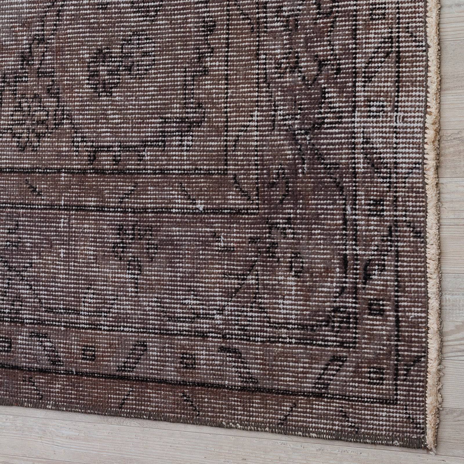 163X265 Cm Anatolian Hand Knotted Carpet Vintage Style 2624 - Rugs - ebarza Furniture UAE | Shop Modern Furniture in Abu Dhabi & Dubai - مفروشات ايبازرا في الامارات | تسوق اثاث عصري وديكورات مميزة في دبي وابوظبي