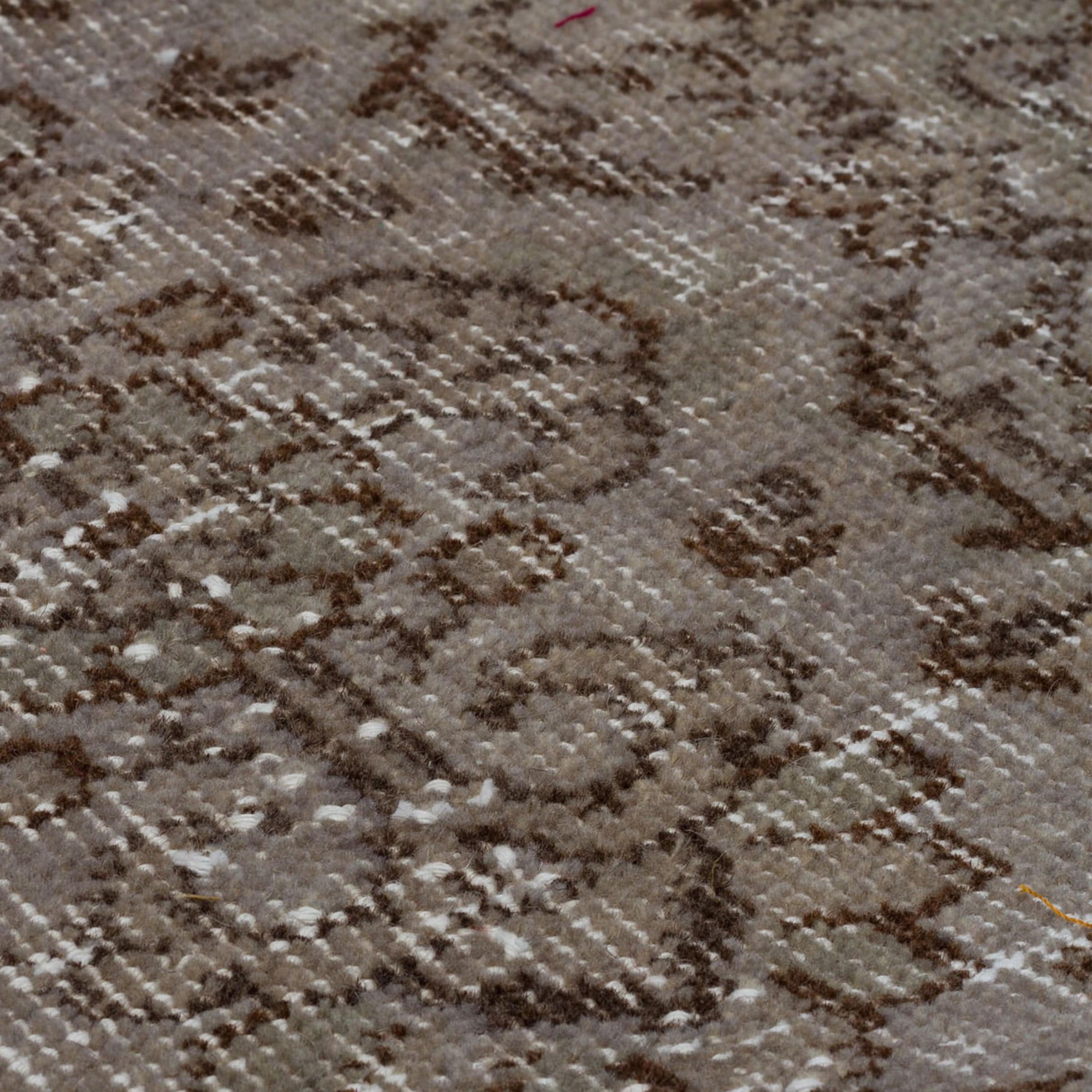 166 X 247 Anatolian Hand Knotted Carpet Vintage Style 7295 - Rugs - ebarza Furniture UAE | Shop Modern Furniture in Abu Dhabi & Dubai - مفروشات ايبازرا في الامارات | تسوق اثاث عصري وديكورات مميزة في دبي وابوظبي