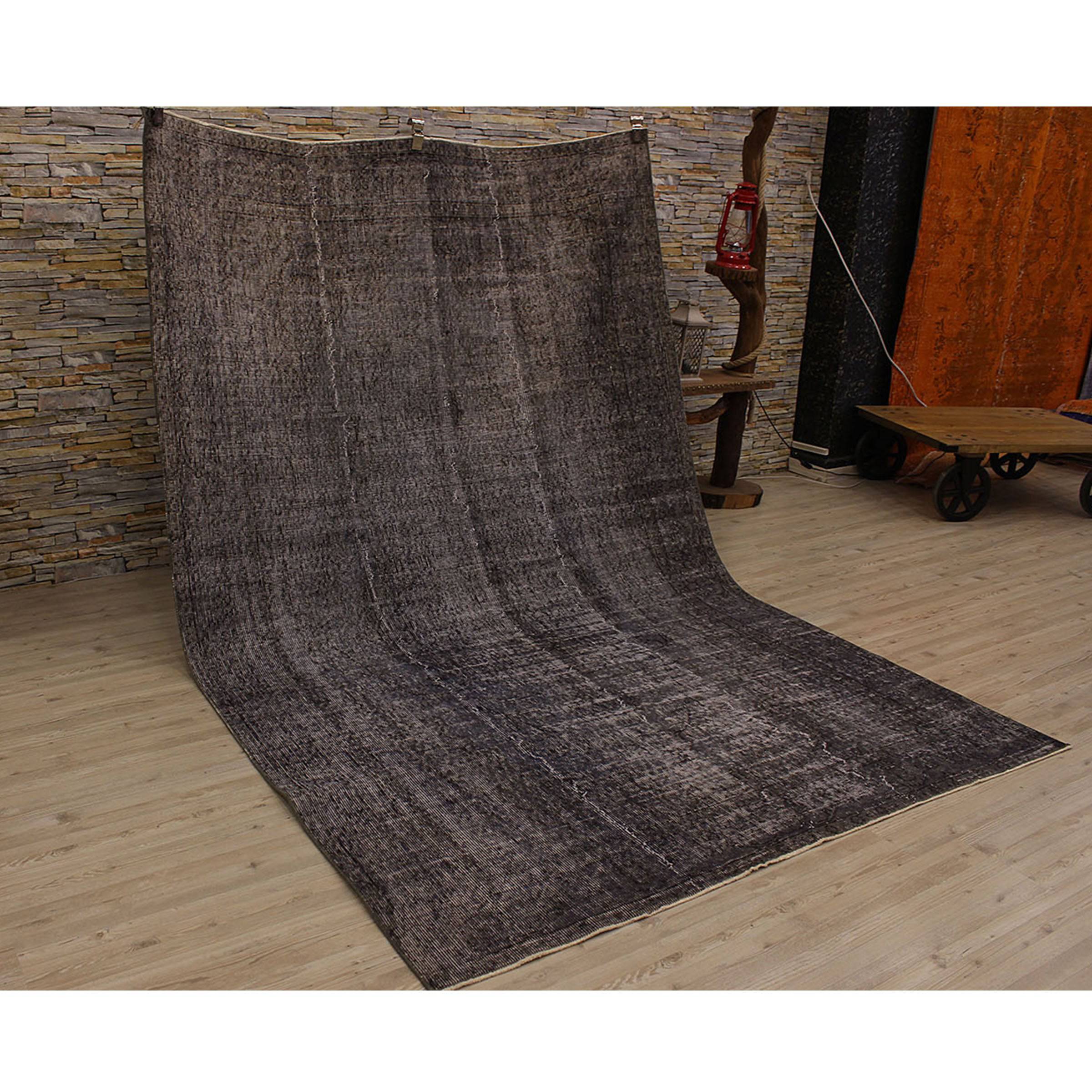 167 X 265 Anatolian Hand Knotted Carpet Vintage Style 60N2294 - Rugs - ebarza Furniture UAE | Shop Modern Furniture in Abu Dhabi & Dubai - مفروشات ايبازرا في الامارات | تسوق اثاث عصري وديكورات مميزة في دبي وابوظبي