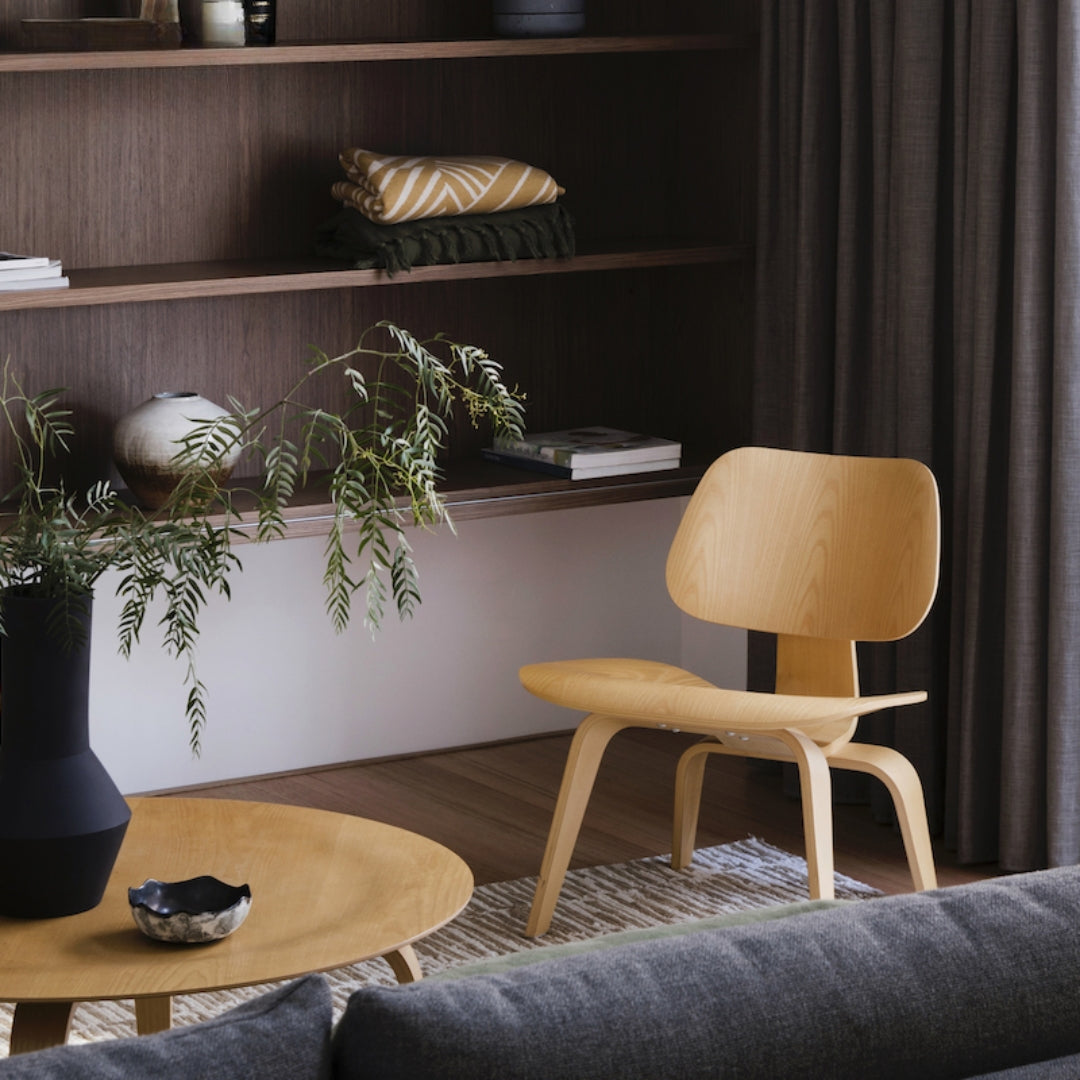 Plywood Lounge Chair Bp8024-N -  Lounge Chairs | كرسي صالة الخشب الرقائقي - ebarza Furniture UAE | Shop Modern Furniture in Abu Dhabi & Dubai - مفروشات ايبازرا في الامارات | تسوق اثاث عصري وديكورات مميزة في دبي وابوظبي