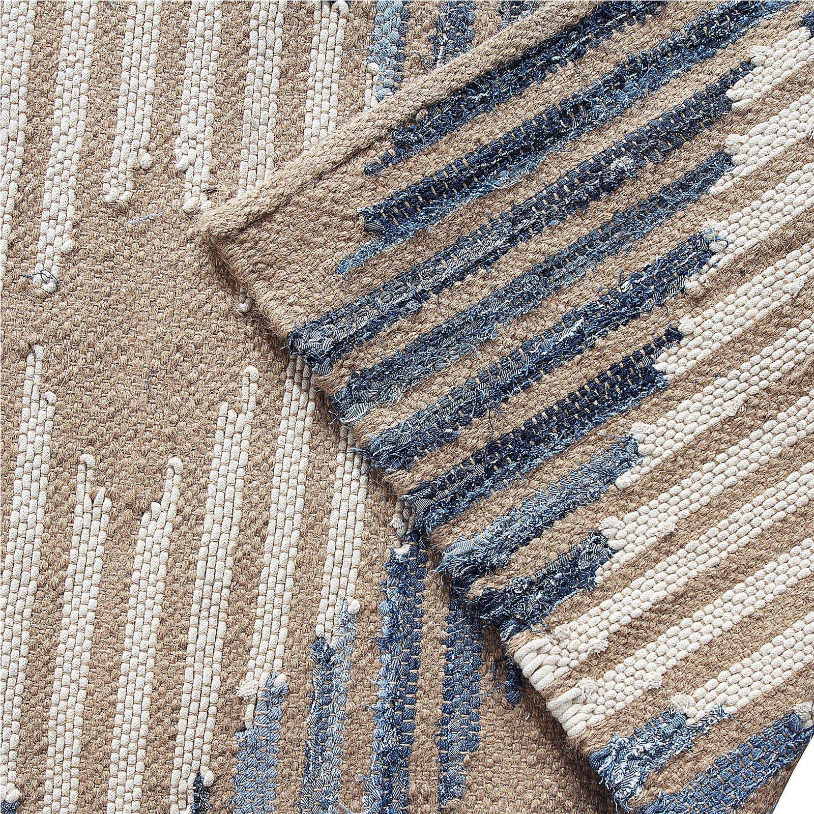 230X160 Cm Diamond Handmade Wool Rug Jh-2055-M - Rugs - ebarza Furniture UAE | Shop Modern Furniture in Abu Dhabi & Dubai - مفروشات ايبازرا في الامارات | تسوق اثاث عصري وديكورات مميزة في دبي وابوظبي