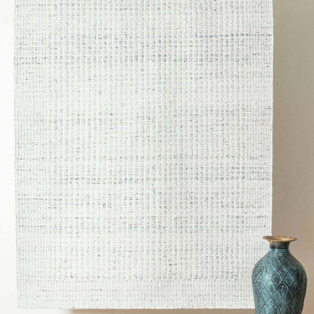 230X160 Cm Hand Woven Wool Rug Vesley-Vly-02-L - Rugs - ebarza Furniture UAE | Shop Modern Furniture in Abu Dhabi & Dubai - مفروشات ايبازرا في الامارات | تسوق اثاث عصري وديكورات مميزة في دبي وابوظبي