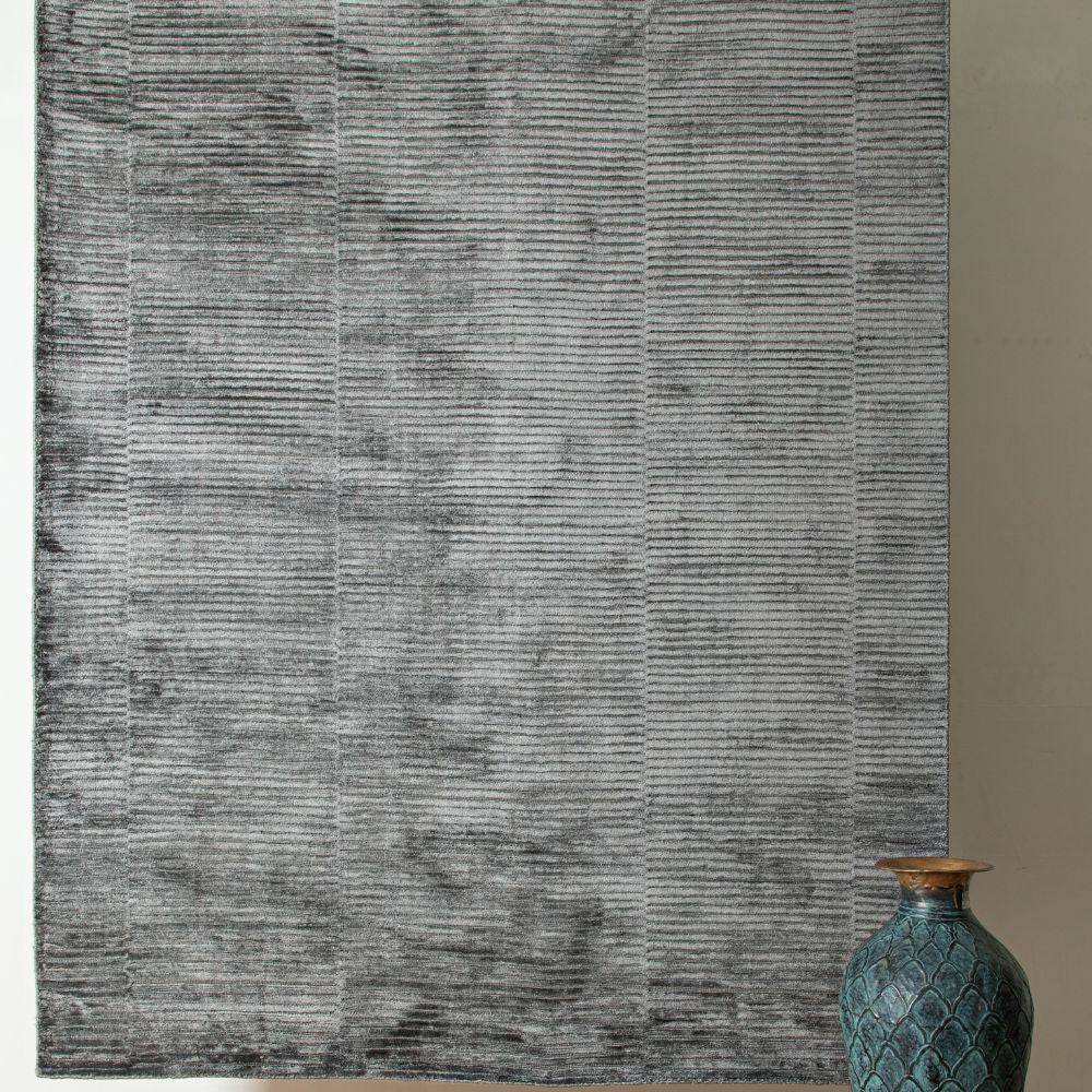 230X160 Cm Handmade Wool Rug Jh-20729-L - Rugs - ebarza Furniture UAE | Shop Modern Furniture in Abu Dhabi & Dubai - مفروشات ايبازرا في الامارات | تسوق اثاث عصري وديكورات مميزة في دبي وابوظبي