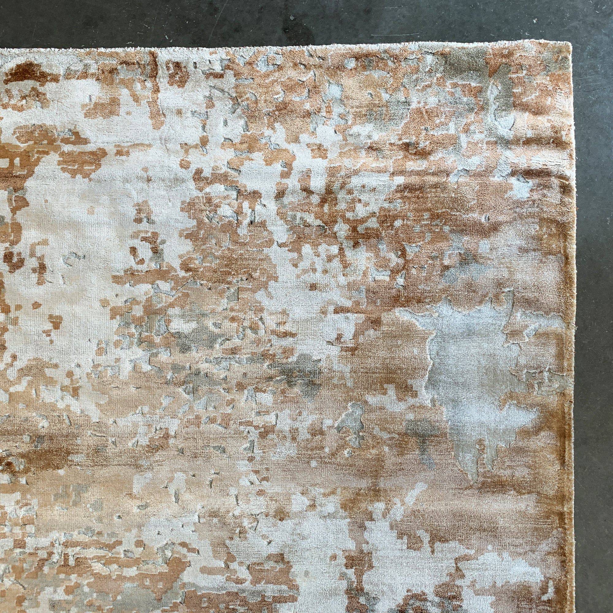 230X160 Cm Handmade Wool Rug Jh-20732-L - Rugs - ebarza Furniture UAE | Shop Modern Furniture in Abu Dhabi & Dubai - مفروشات ايبازرا في الامارات | تسوق اثاث عصري وديكورات مميزة في دبي وابوظبي