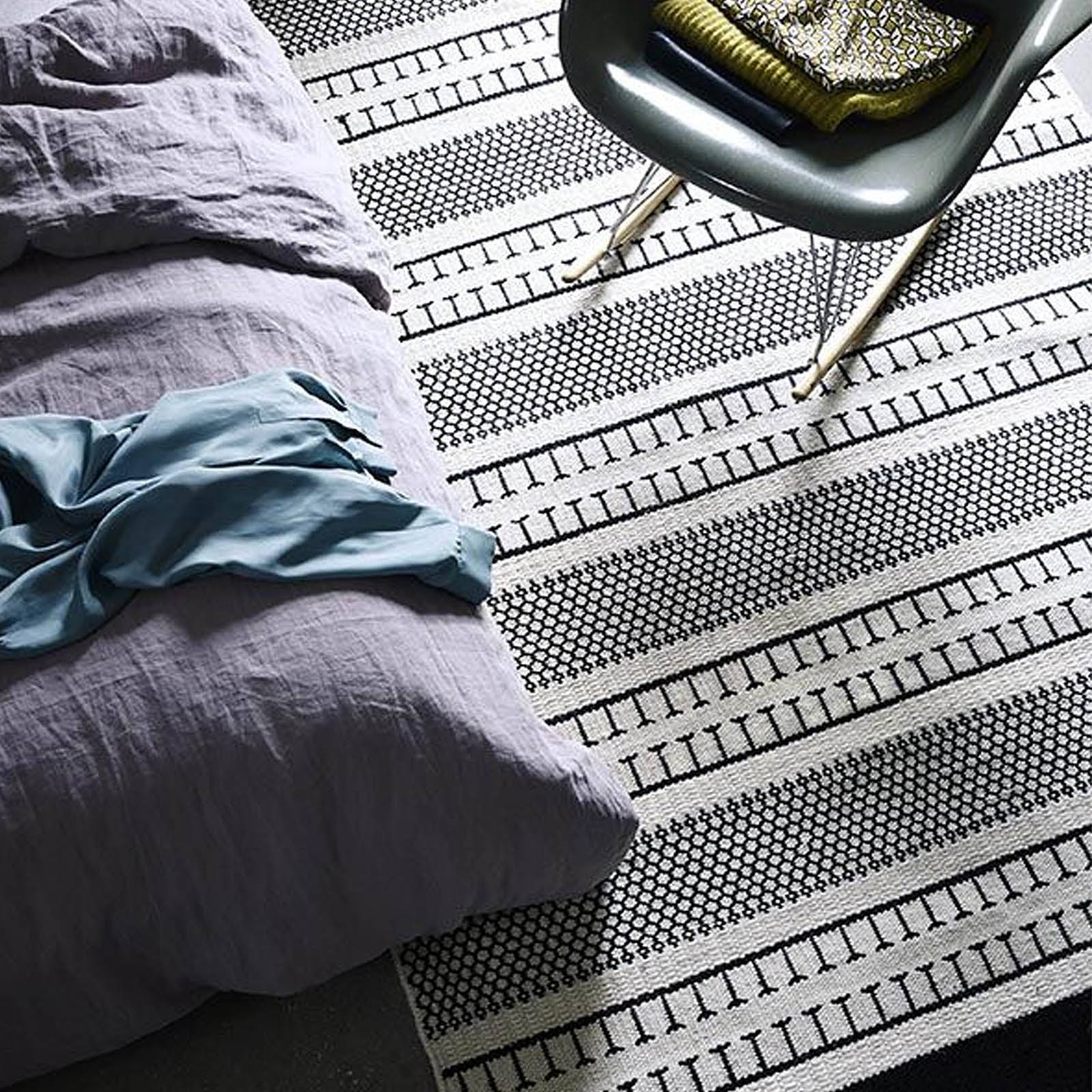 230X160 Cm John Handmade Wool Rug John-Jh-2052-L - Rugs - ebarza Furniture UAE | Shop Modern Furniture in Abu Dhabi & Dubai - مفروشات ايبازرا في الامارات | تسوق اثاث عصري وديكورات مميزة في دبي وابوظبي