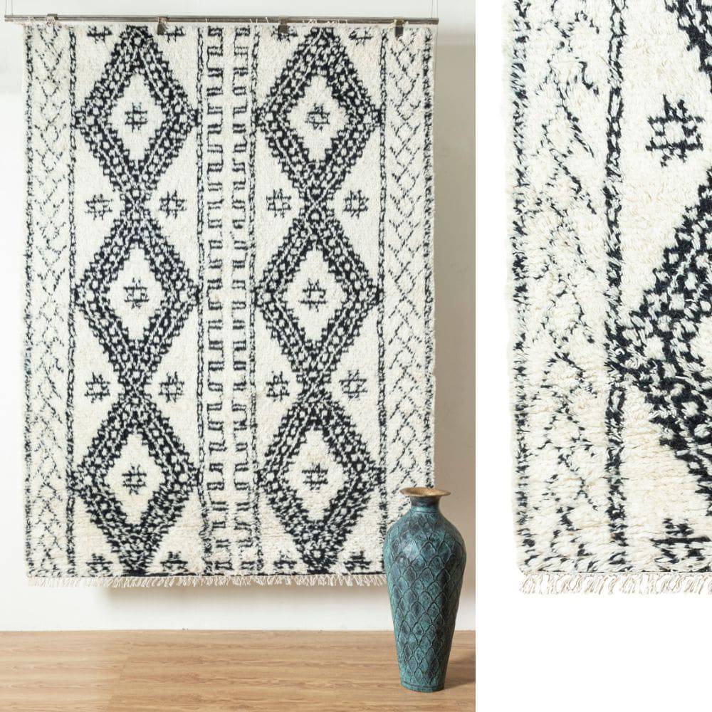 230X160 Cm Moroccan Style Handmade Rug Jh-2709-L - Rugs - ebarza Furniture UAE | Shop Modern Furniture in Abu Dhabi & Dubai - مفروشات ايبازرا في الامارات | تسوق اثاث عصري وديكورات مميزة في دبي وابوظبي