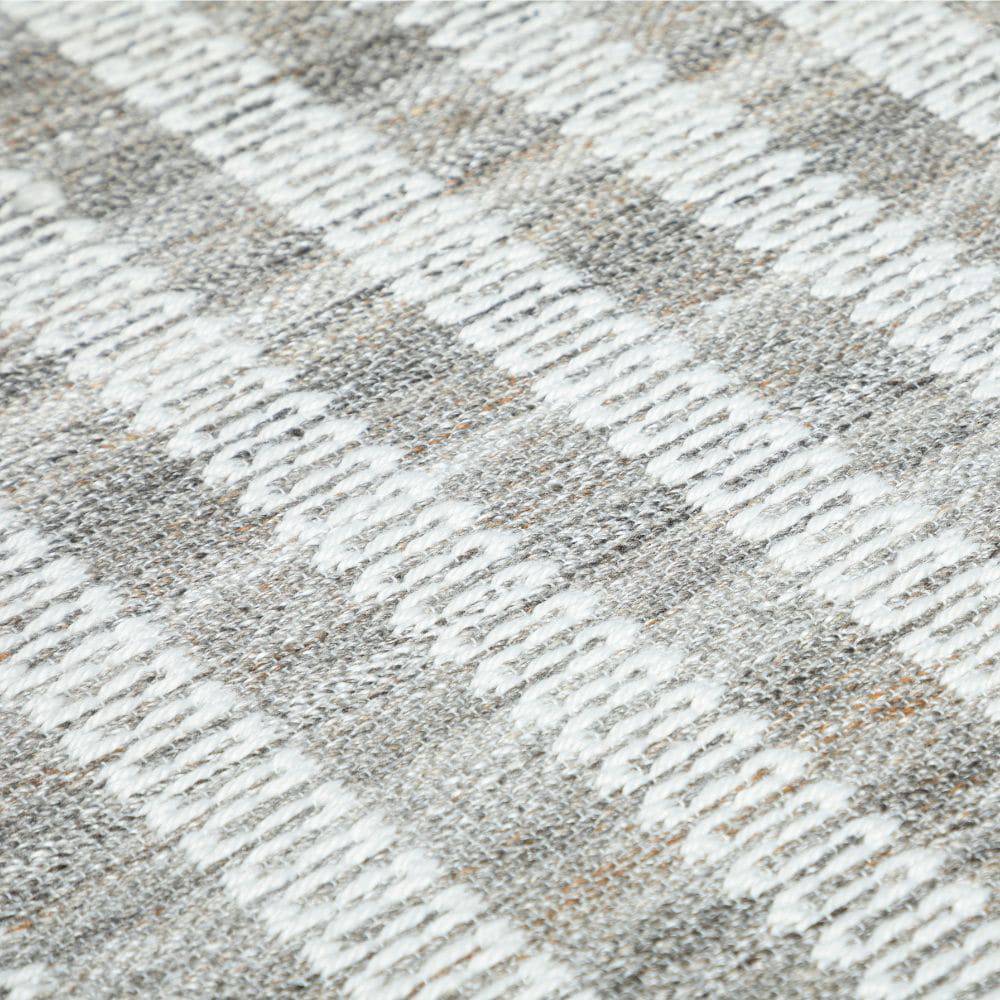 300X200 Cm Machine Woven Rug Batim-Btm-04-Xl - Rugs - ebarza Furniture UAE | Shop Modern Furniture in Abu Dhabi & Dubai - مفروشات ايبازرا في الامارات | تسوق اثاث عصري وديكورات مميزة في دبي وابوظبي