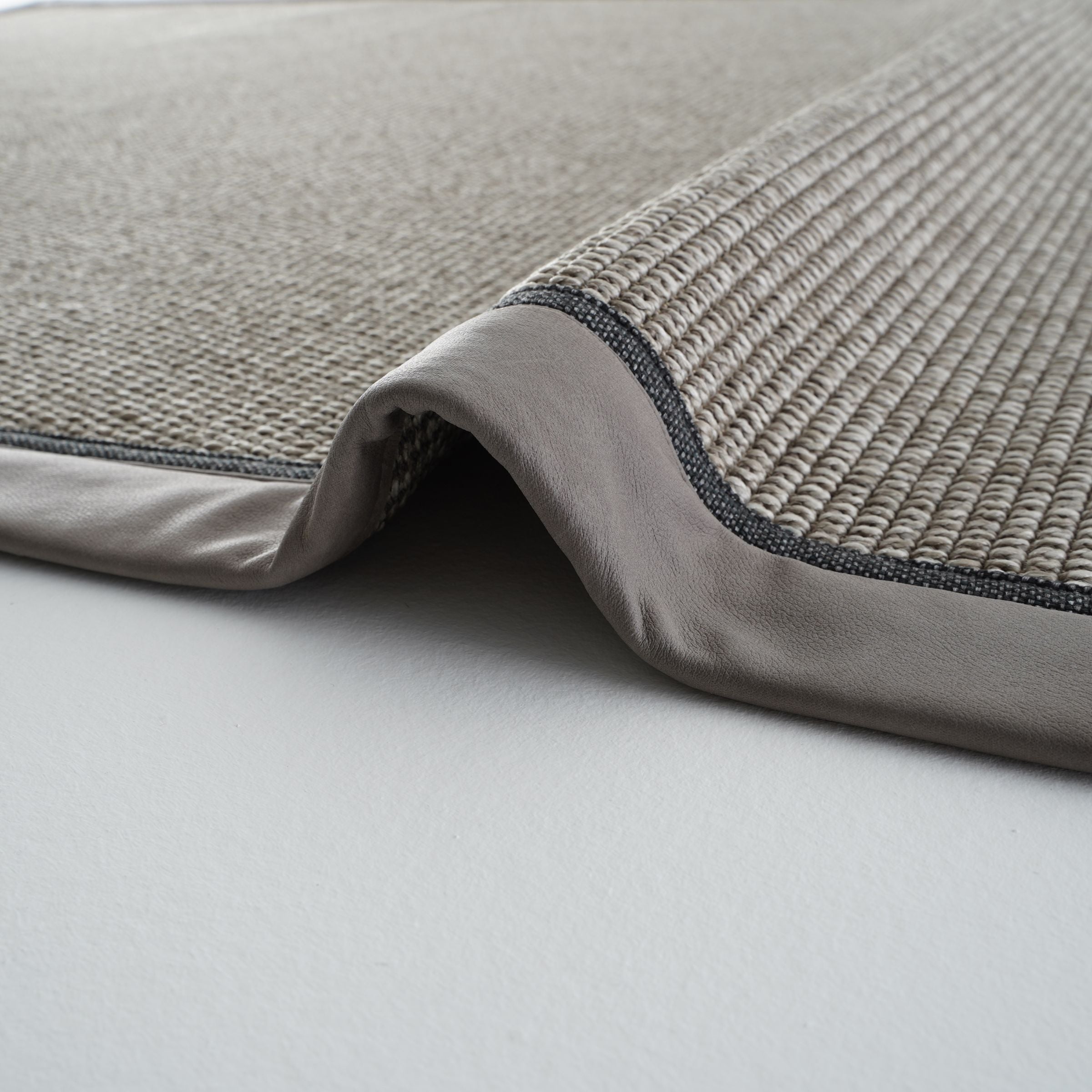 Pre-order 60 Days Delivery 300X200 CM SISAL CARPET MONTANA CH-SSLMTNA-L - Rugs - ebarza Furniture UAE | Shop Modern Furniture in Abu Dhabi & Dubai - مفروشات ايبازرا في الامارات | تسوق اثاث عصري وديكورات مميزة في دبي وابوظبي