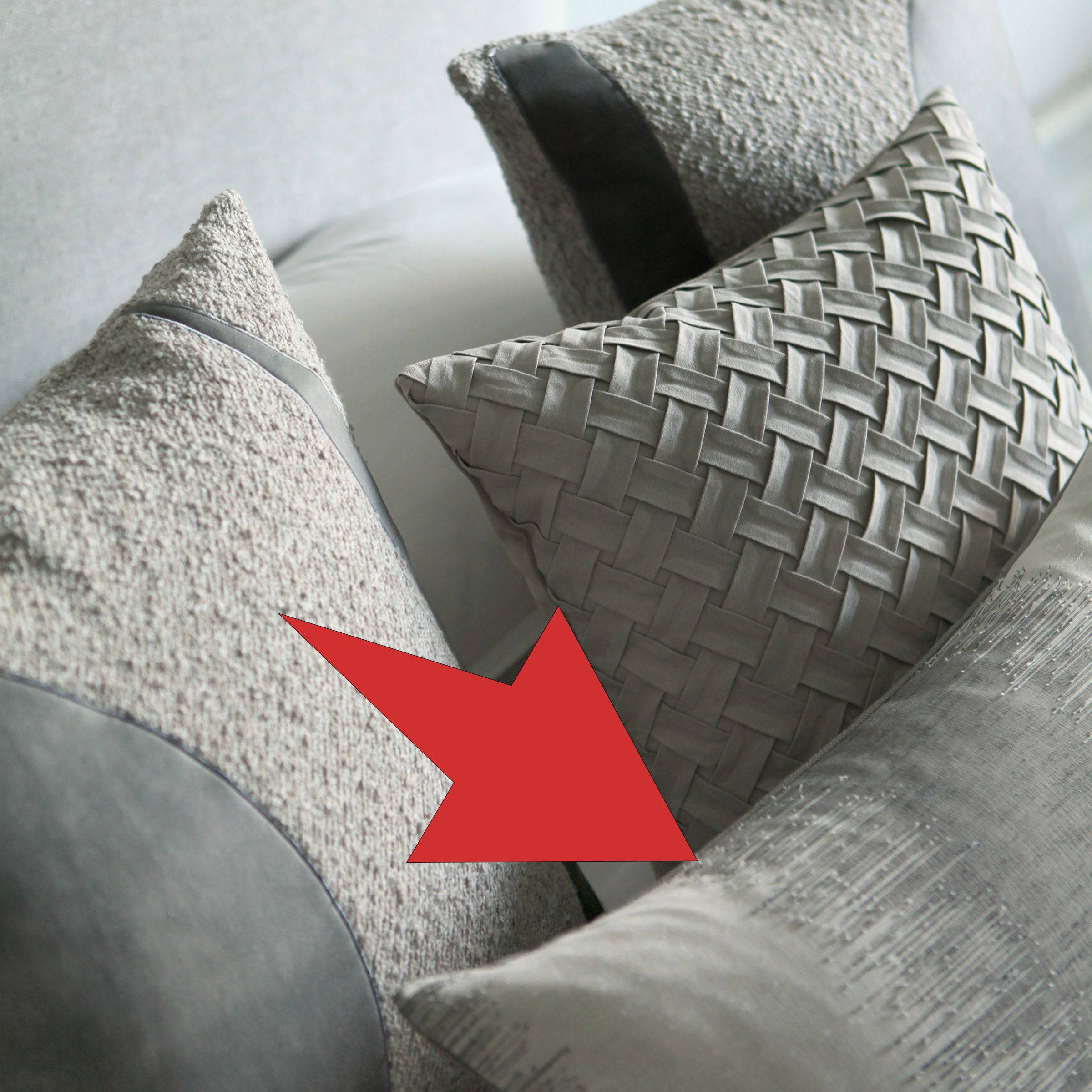 30X55 Cm Ranya Jacquard Yarn Throw Cushion Ecc042 - Cushions - ebarza Furniture UAE | Shop Modern Furniture in Abu Dhabi & Dubai - مفروشات ايبازرا في الامارات | تسوق اثاث عصري وديكورات مميزة في دبي وابوظبي