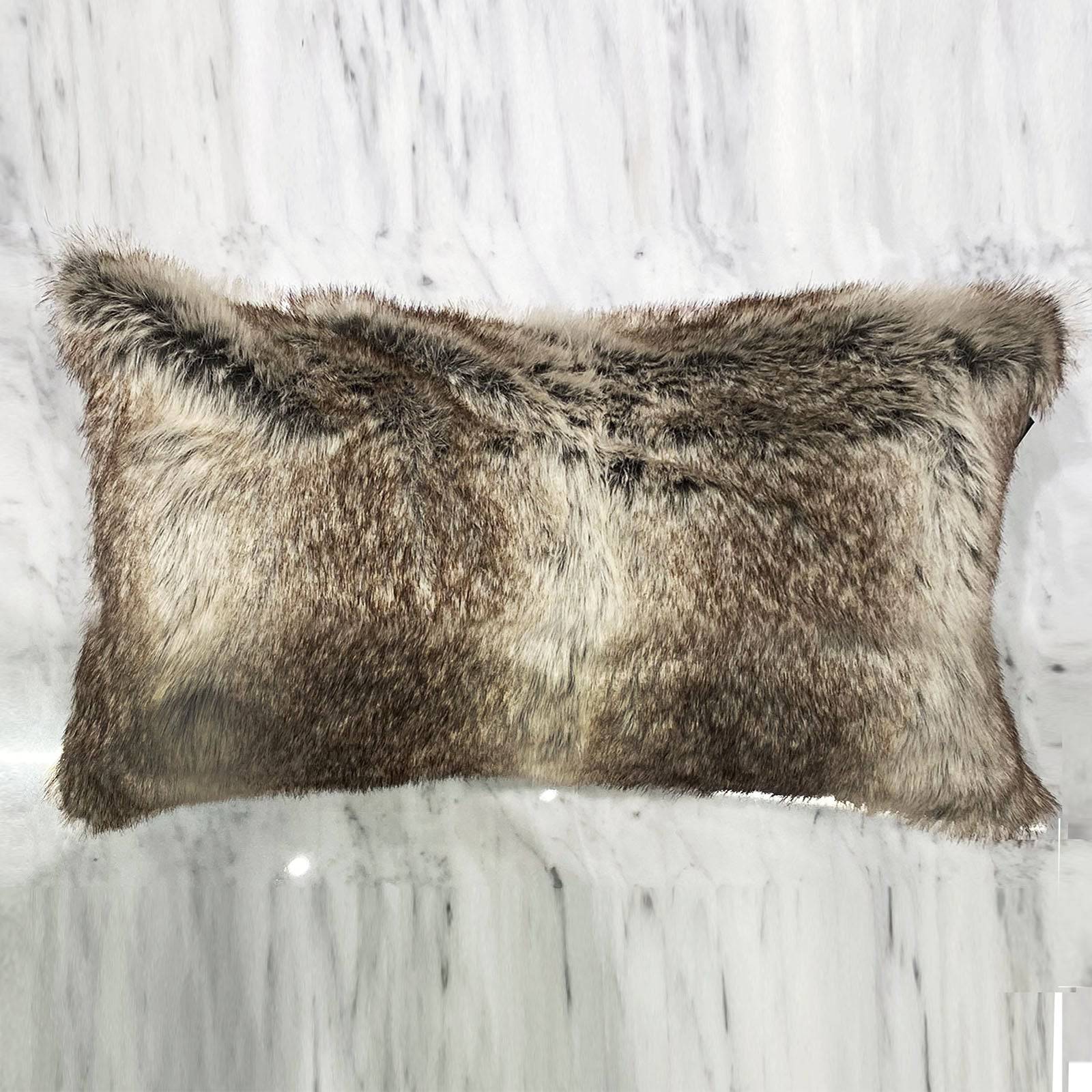 30X60 Cm Cushion Cover 2301-006 - Cushions - ebarza Furniture UAE | Shop Modern Furniture in Abu Dhabi & Dubai - مفروشات ايبازرا في الامارات | تسوق اثاث عصري وديكورات مميزة في دبي وابوظبي