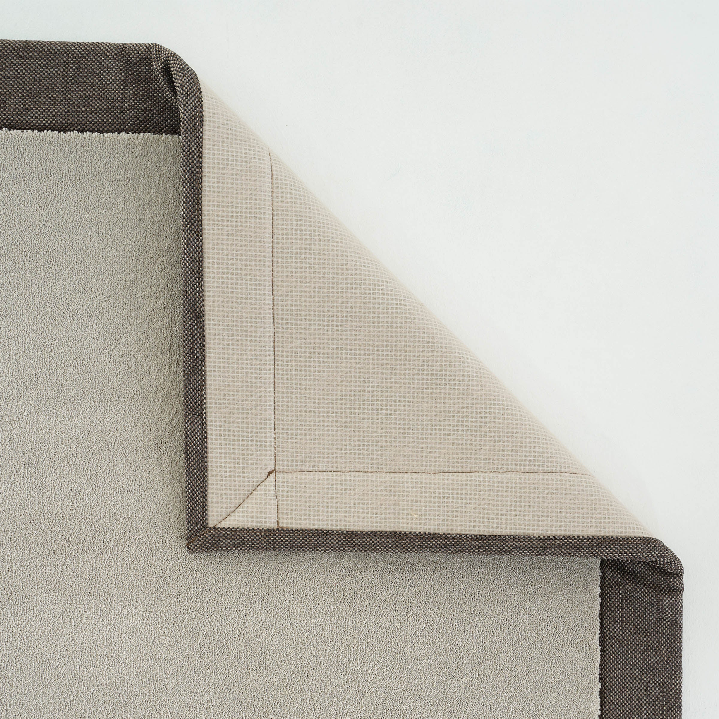 Pre-order 60 Days Delivery 400X300 CM BOUNTY 74 MONTEREY Rug 80208 - Rugs - ebarza Furniture UAE | Shop Modern Furniture in Abu Dhabi & Dubai - مفروشات ايبازرا في الامارات | تسوق اثاث عصري وديكورات مميزة في دبي وابوظبي