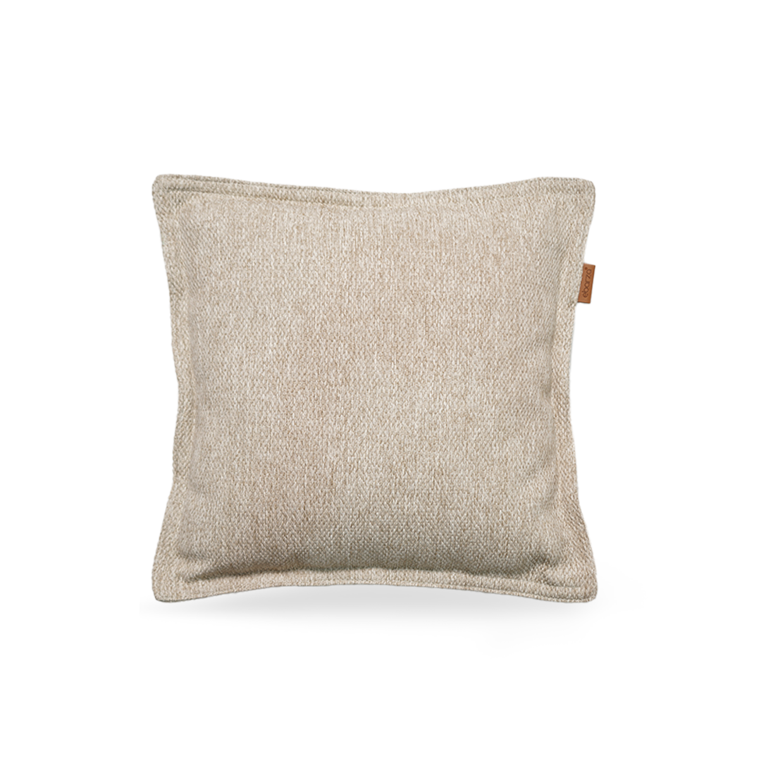 Beige 45x45 cushion pillow with zipper from BEACON Laconcha140, showing soft fabric and zipper closure for decorative comfort.