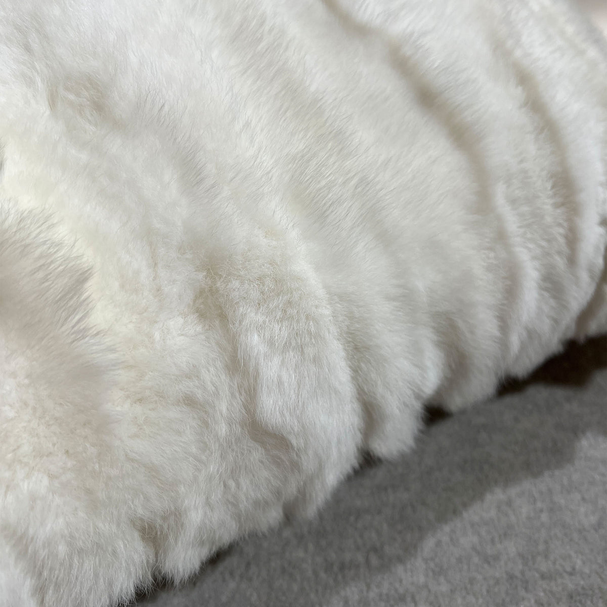 BEACON Odom Rex Rabbit Hair Cushion, 45x45 cm, soft plush cushion in natural rabbit hair material.