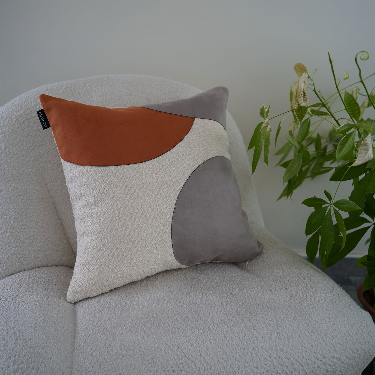 Ebarza Maka patchwork cushion in 45x45cm with colorful fabric design, ideal for home decor and comfortable seating.