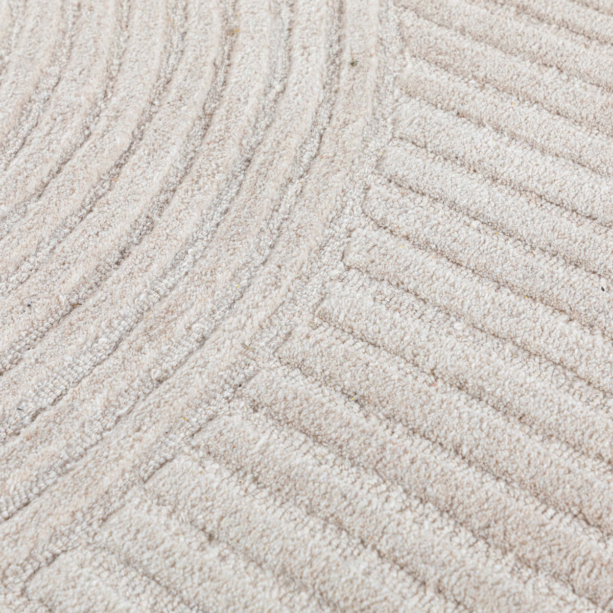 Large 450x300 cm wool rug by Javi, model JH-22735, featuring a soft, textured surface ideal for living rooms or bedrooms.