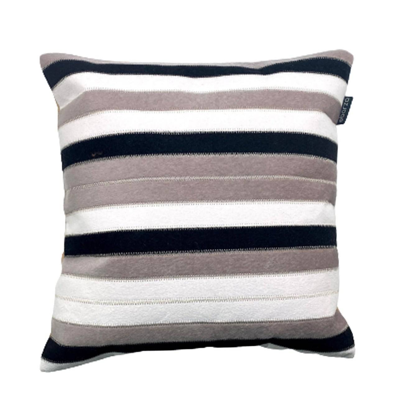 45X45 Cm Cushion Cover 191006-002 - Cushions - ebarza Furniture UAE | Shop Modern Furniture in Abu Dhabi & Dubai - مفروشات ايبازرا في الامارات | تسوق اثاث عصري وديكورات مميزة في دبي وابوظبي