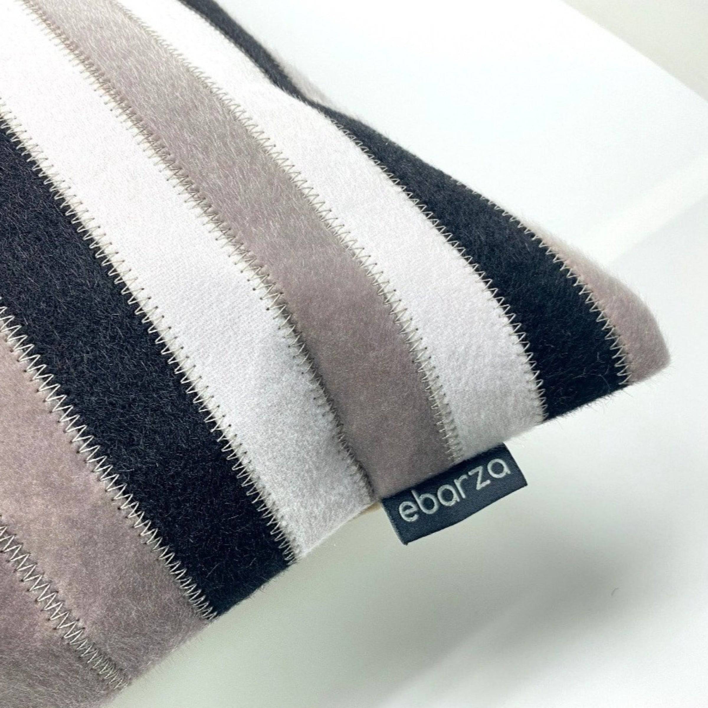 45X45 Cm Cushion Cover 191006-002 - Cushions - ebarza Furniture UAE | Shop Modern Furniture in Abu Dhabi & Dubai - مفروشات ايبازرا في الامارات | تسوق اثاث عصري وديكورات مميزة في دبي وابوظبي