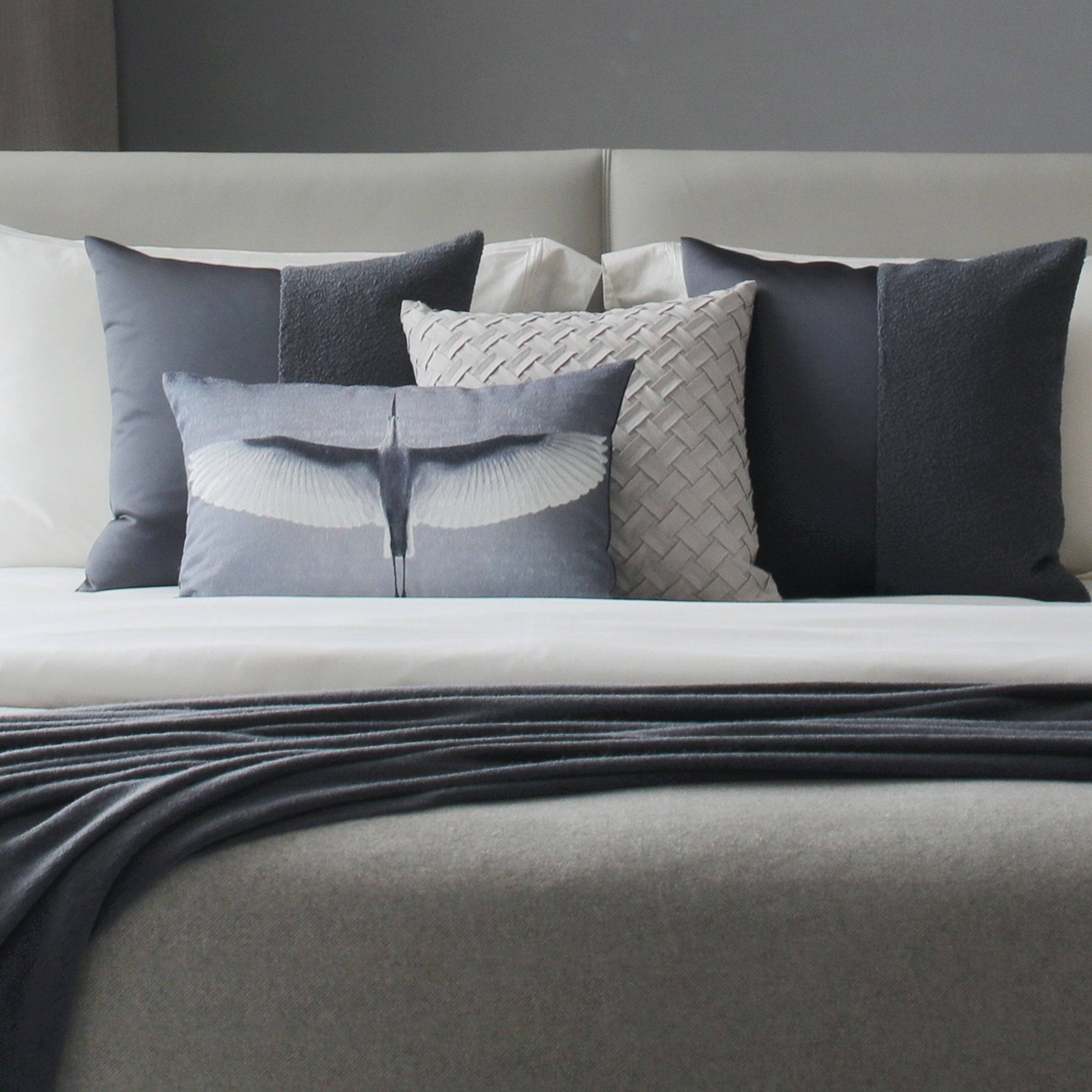 45X45 Cm Ullmann Stitching Cushion Ecc056 - Cushions - ebarza Furniture UAE | Shop Modern Furniture in Abu Dhabi & Dubai - مفروشات ايبازرا في الامارات | تسوق اثاث عصري وديكورات مميزة في دبي وابوظبي