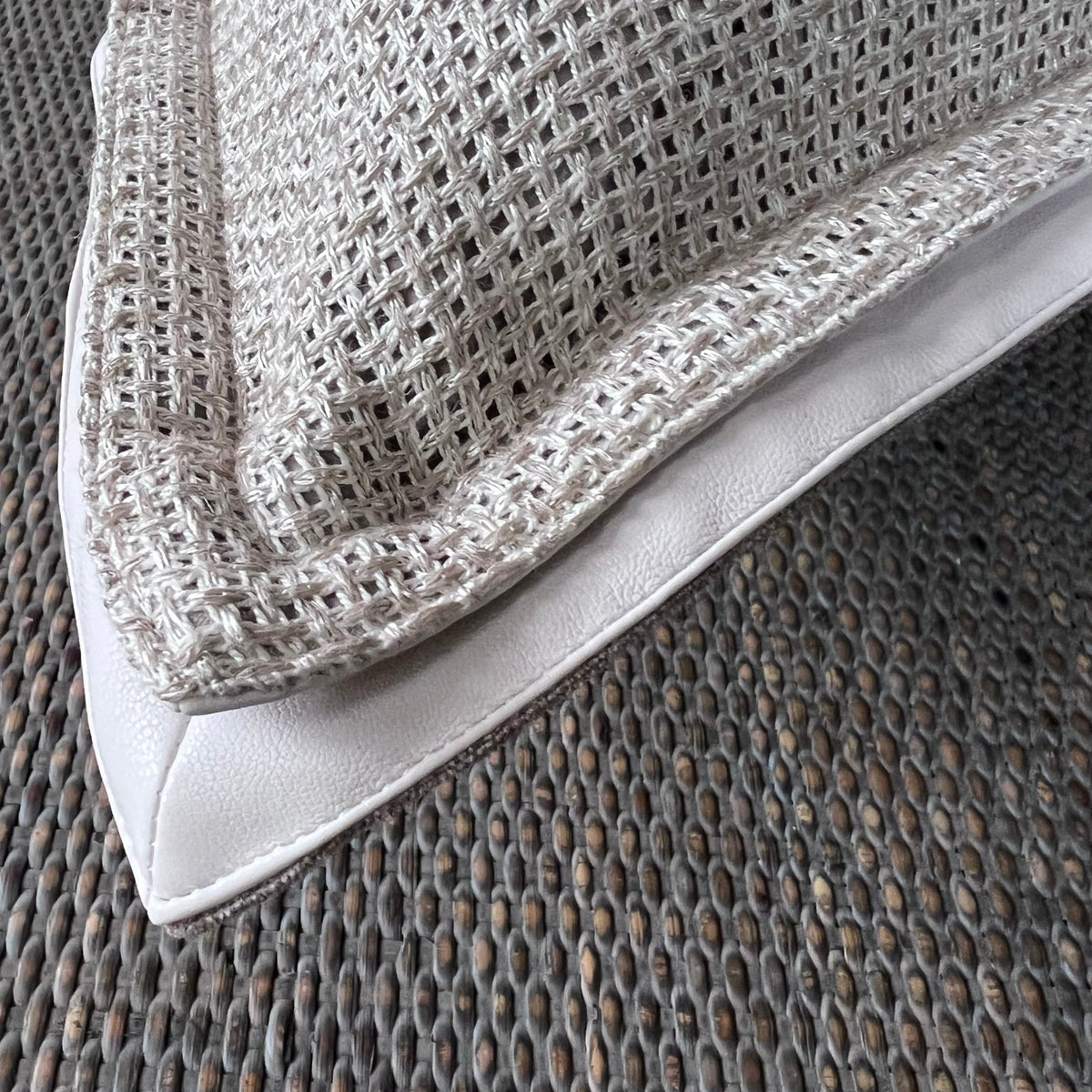60*60 SKJG Badri Double Edge Cushion - ECC111 - Cushions - ebarza Furniture UAE | Shop Modern Furniture in Abu Dhabi & Dubai - مفروشات ايبازرا في الامارات | تسوق اثاث عصري وديكورات مميزة في دبي وابوظبي