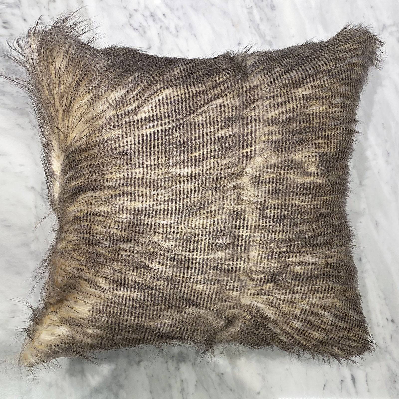 60X60 Cm Cushion Cover 2151-005 - Cushions - ebarza Furniture UAE | Shop Modern Furniture in Abu Dhabi & Dubai - مفروشات ايبازرا في الامارات | تسوق اثاث عصري وديكورات مميزة في دبي وابوظبي