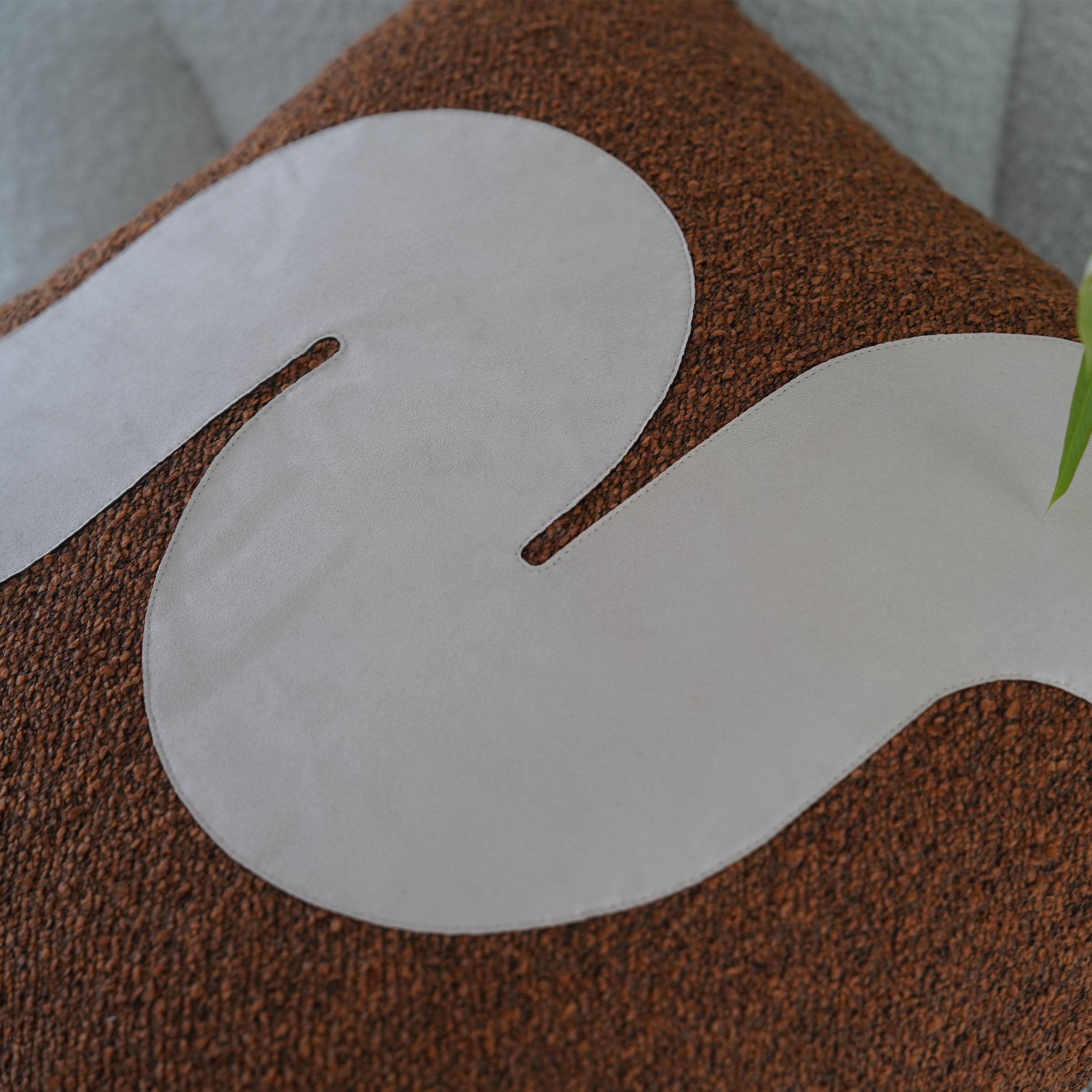 60x60Cm Ebarza Amman Patchwork Cushion ECC129 - Cushions - ebarza Furniture UAE | Shop Modern Furniture in Abu Dhabi & Dubai - مفروشات ايبازرا في الامارات | تسوق اثاث عصري وديكورات مميزة في دبي وابوظبي