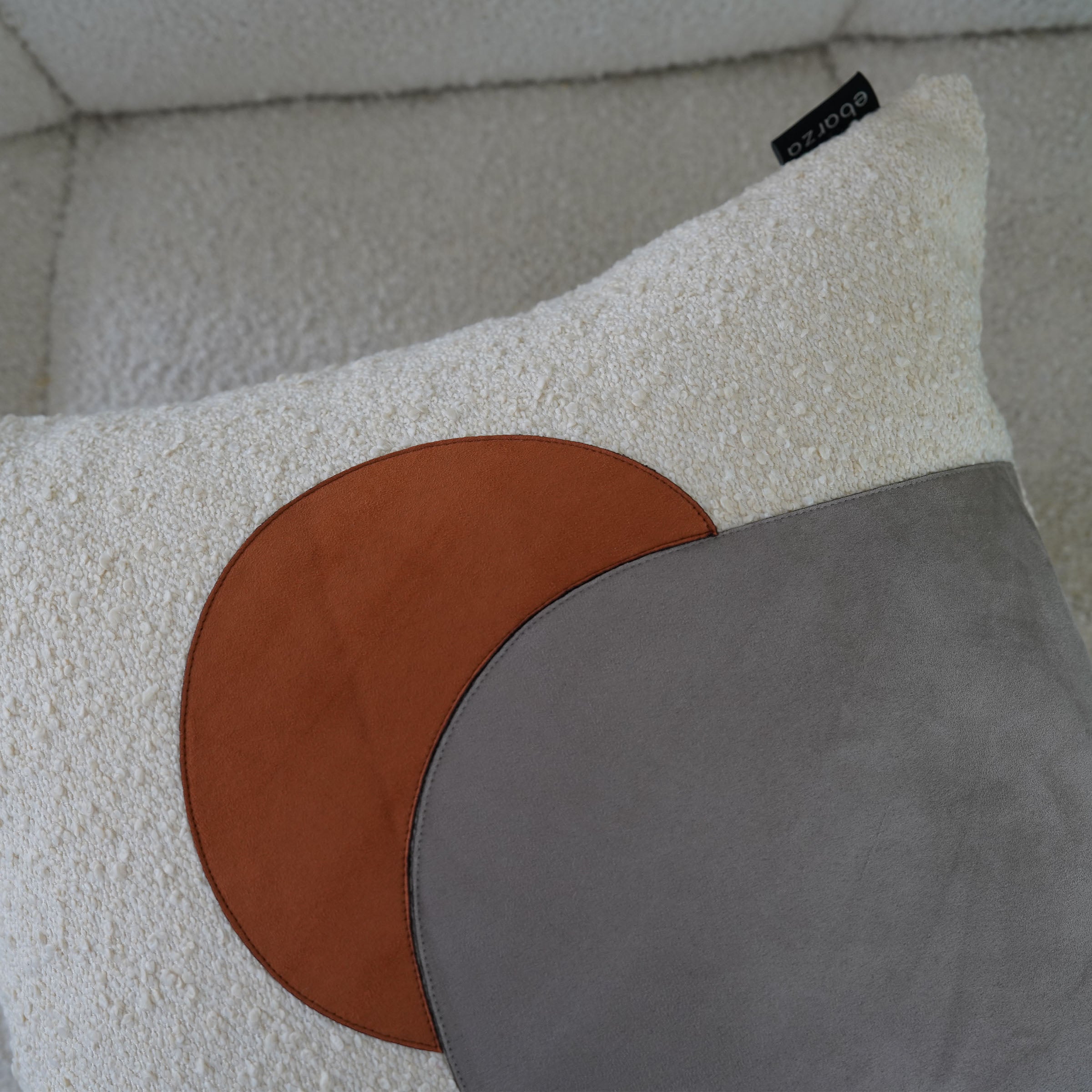 60x60Cm Ebarza Worde Patchwork Cushion ECC125 - Cushions - ebarza Furniture UAE | Shop Modern Furniture in Abu Dhabi & Dubai - مفروشات ايبازرا في الامارات | تسوق اثاث عصري وديكورات مميزة في دبي وابوظبي