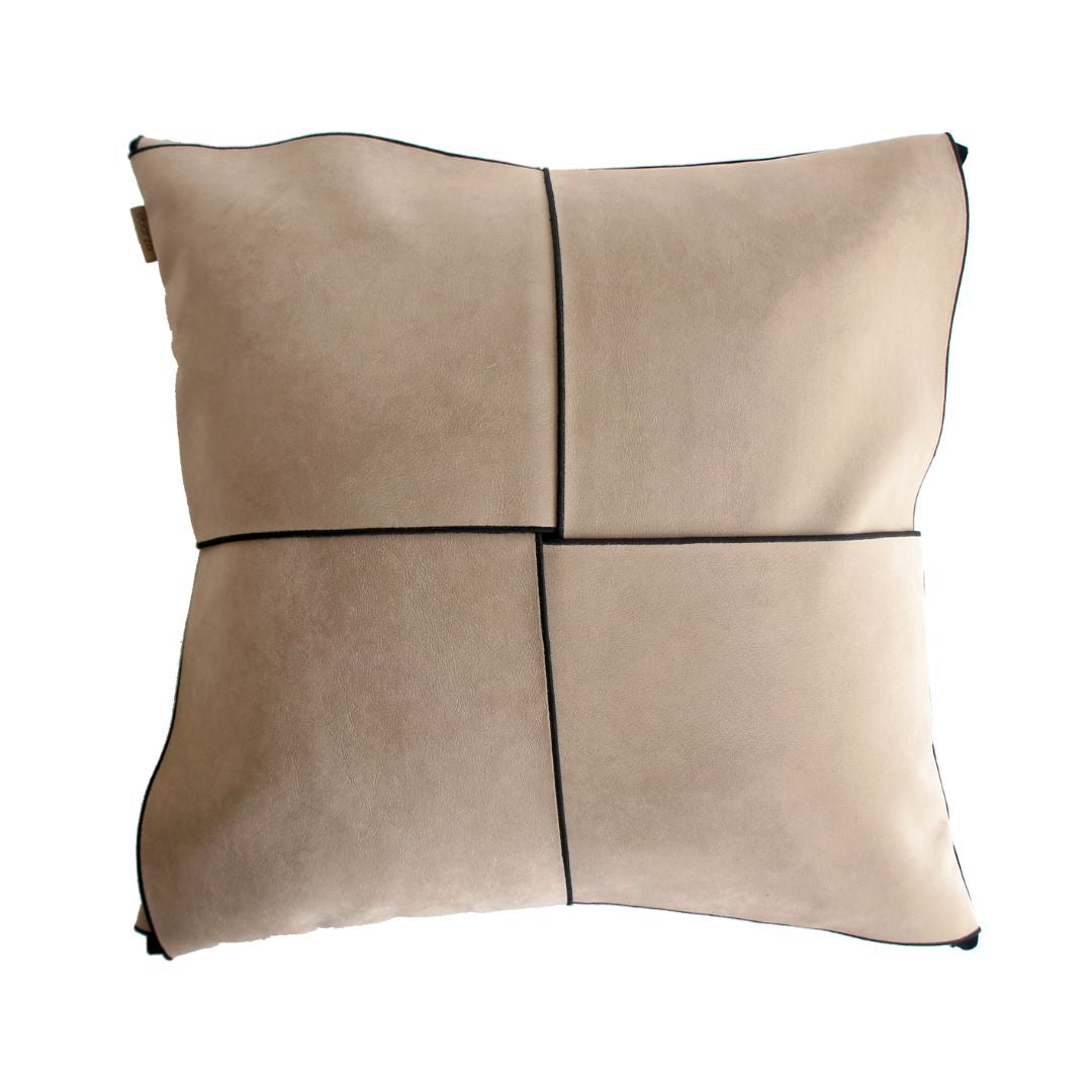 60x60Cm Ebarza Yaduo Hand-Woven Cushion ECC166 - Cushions - ebarza Furniture UAE | Shop Modern Furniture in Abu Dhabi & Dubai - مفروشات ايبازرا في الامارات | تسوق اثاث عصري وديكورات مميزة في دبي وابوظبي