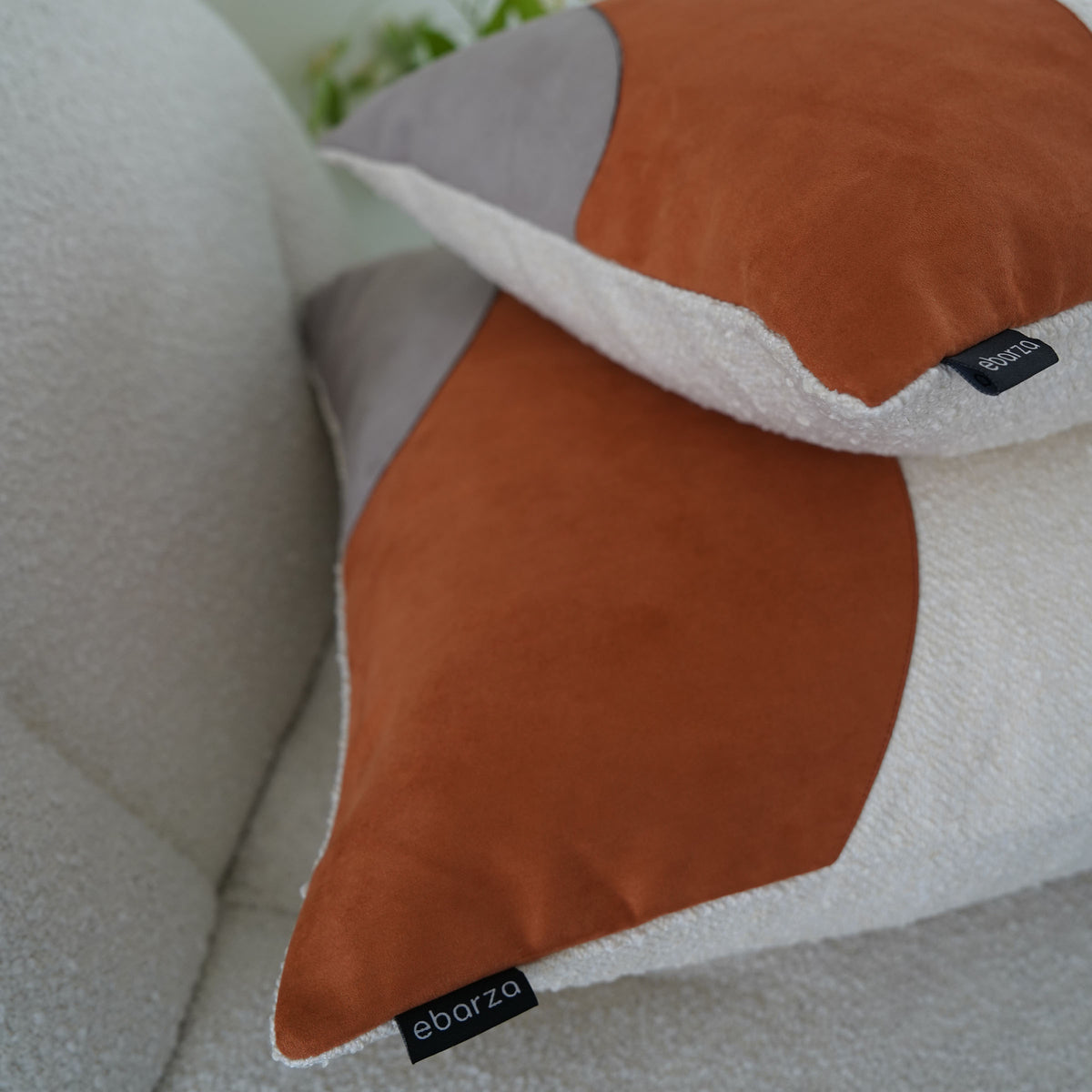 60x60Cm Ebarza Maka Patchwork Cushion ECC130 - Cushions - ebarza Furniture UAE | Shop Modern Furniture in Abu Dhabi & Dubai - مفروشات ايبازرا في الامارات | تسوق اثاث عصري وديكورات مميزة في دبي وابوظبي