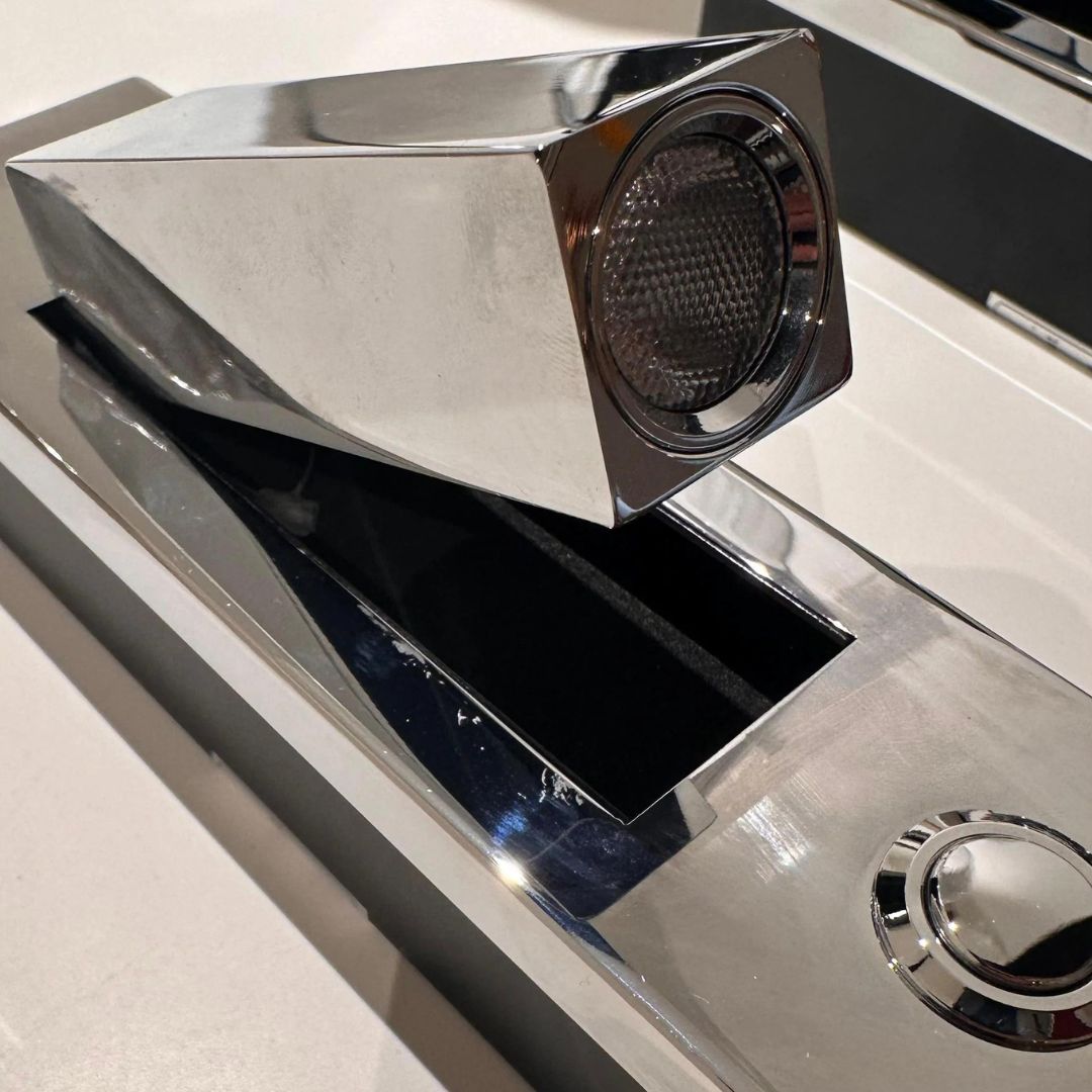 Display Piece - Hotel Style Headboard/ Wall Reading Lamp Cl3002B-DISPLAY - DISPLAY ITEM - ebarza Furniture UAE | Shop Modern Furniture in Abu Dhabi & Dubai - مفروشات ايبازرا في الامارات | تسوق اثاث عصري وديكورات مميزة في دبي وابوظبي