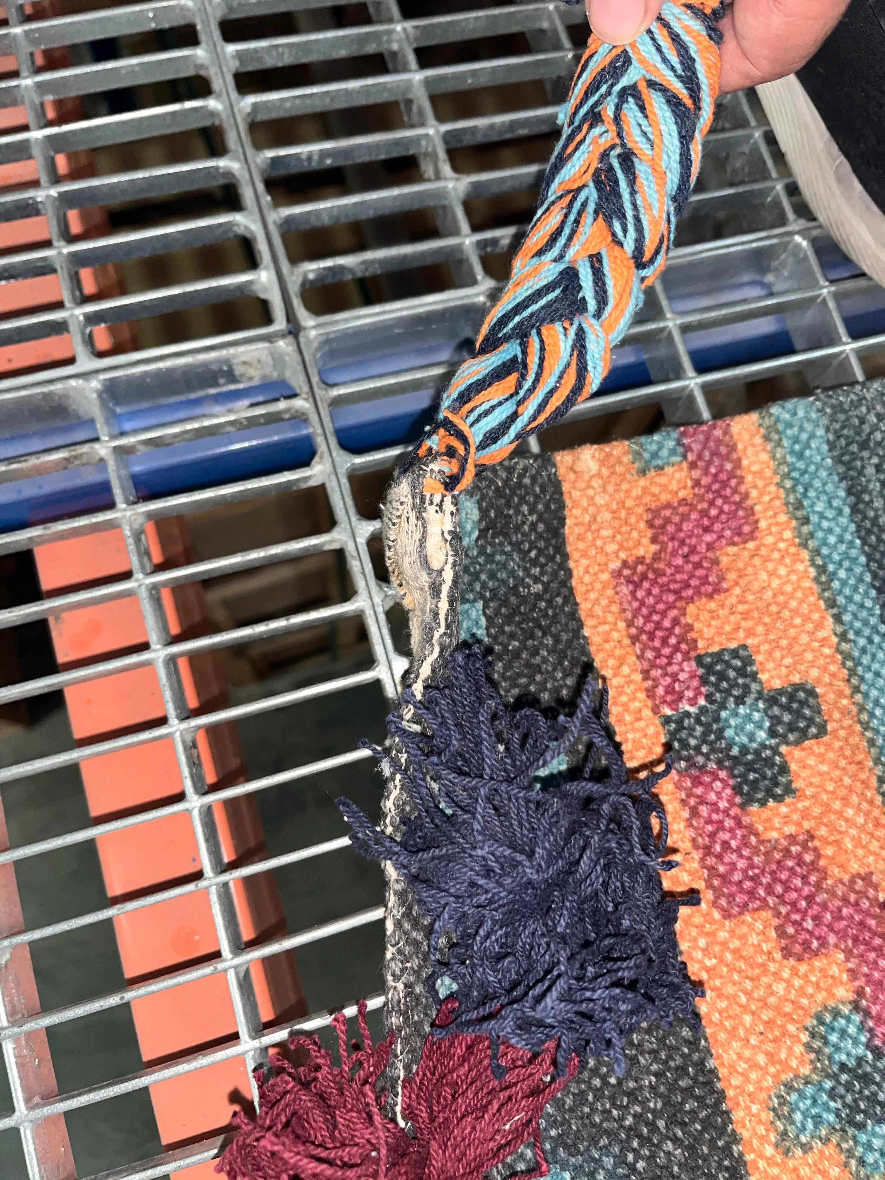 AS IS - 90X130 Cm Handmade Rug Kalgan-Kgn-10-S - DISPLAY ITEM - ebarza Furniture UAE | Shop Modern Furniture in Abu Dhabi & Dubai - مفروشات ايبازرا في الامارات | تسوق اثاث عصري وديكورات مميزة في دبي وابوظبي