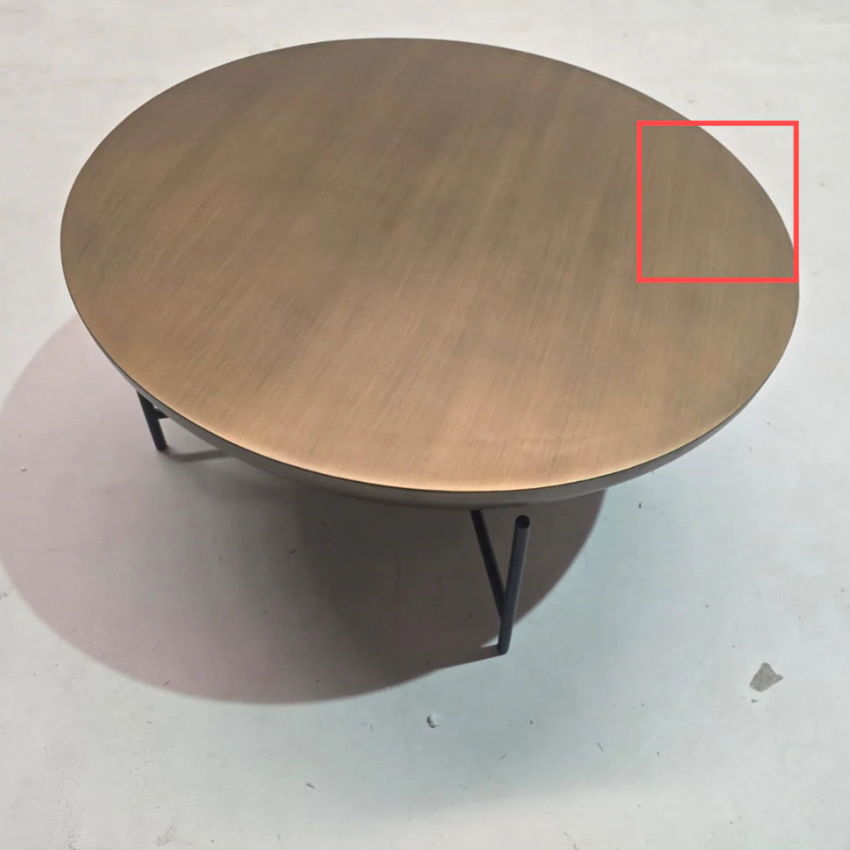 Display image of HOLYWOOD DECO Nord Brass Coffee Table Hw-Nord19, showcasing its brass finish and modern design.