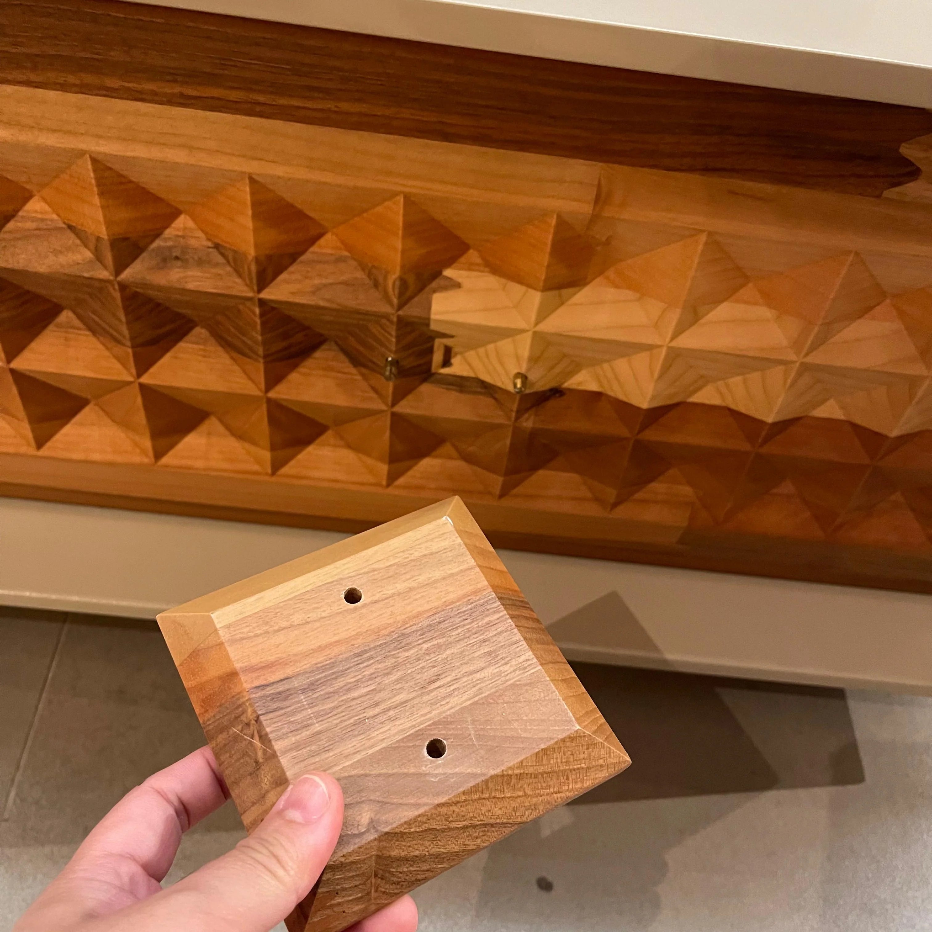 Display Item - 2X Prizma Bedside Table Prizma001-Table -YAS - DISPLAY ITEM - ebarza Furniture UAE | Shop Modern Furniture in Abu Dhabi & Dubai - مفروشات ايبازرا في الامارات | تسوق اثاث عصري وديكورات مميزة في دبي وابوظبي