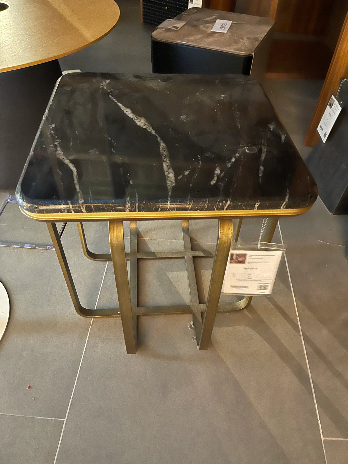 Display Item - Amber Marble Side Table Ambrst-051 - Yas