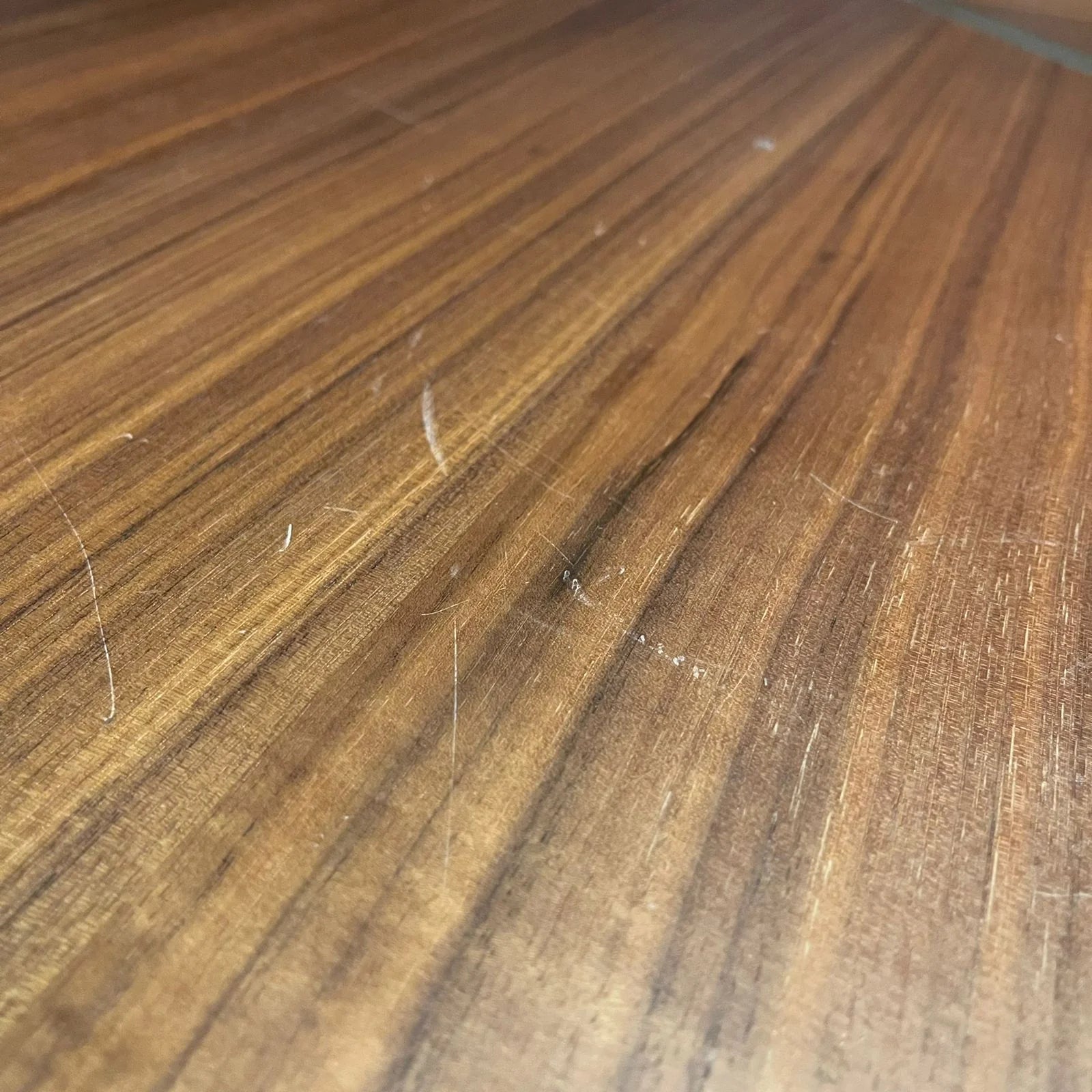 Display Item - Wagon Dining Table Orxwgn-Dtable -YAS - DISPLAY ITEM - ebarza Furniture UAE | Shop Modern Furniture in Abu Dhabi & Dubai - مفروشات ايبازرا في الامارات | تسوق اثاث عصري وديكورات مميزة في دبي وابوظبي