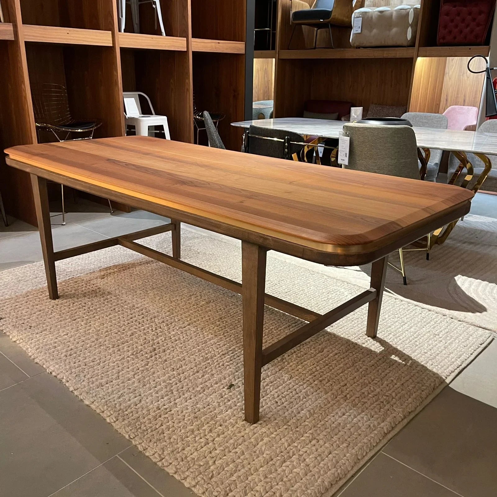 Display Item - Zen Dining Table Zentable001 -YAS - DISPLAY ITEM - ebarza Furniture UAE | Shop Modern Furniture in Abu Dhabi & Dubai - مفروشات ايبازرا في الامارات | تسوق اثاث عصري وديكورات مميزة في دبي وابوظبي