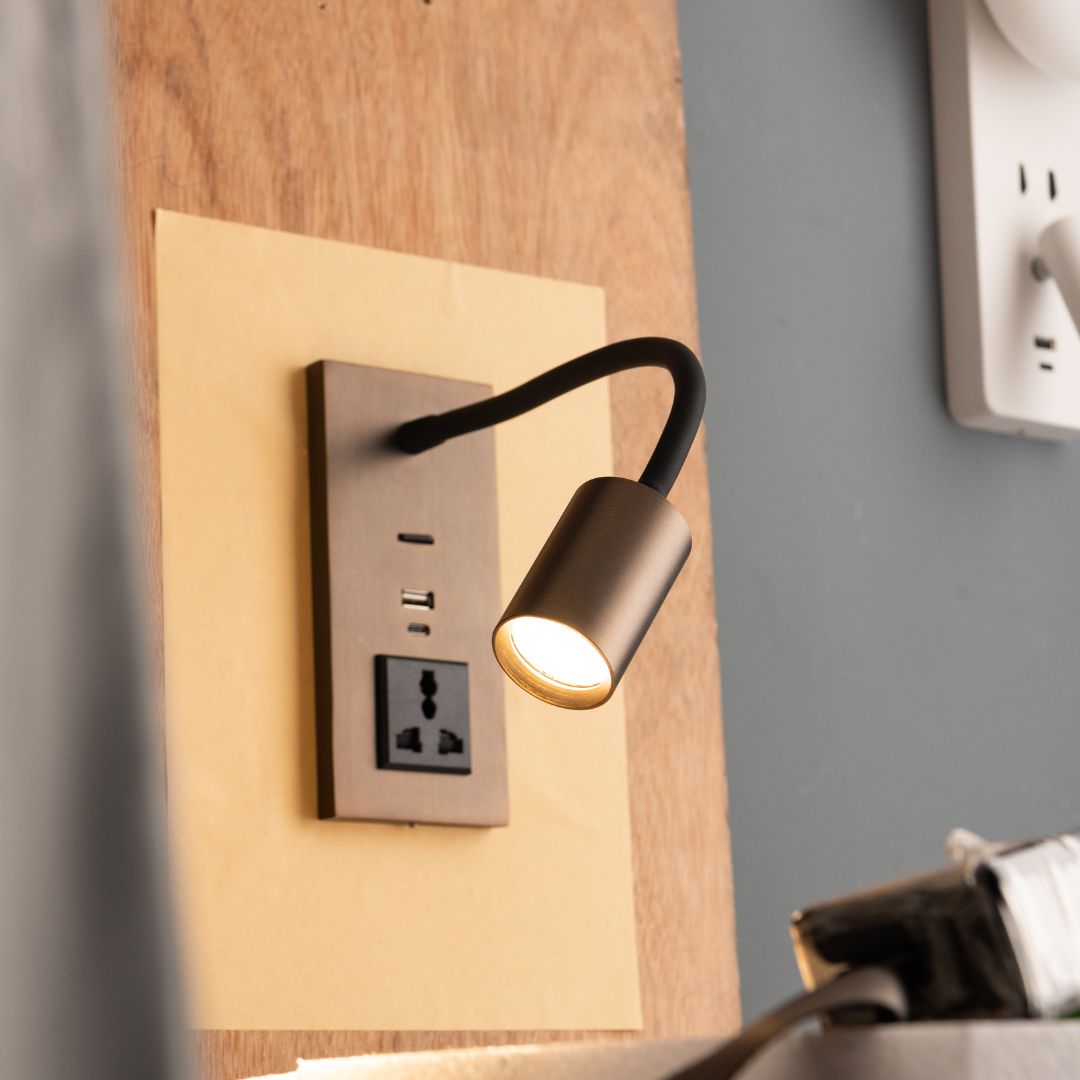 Flexo Hotel Style Headboard/ Wall Reading Lamp Flexo-Ez-WL-28AB - Wall Lamps - ebarza Furniture UAE | Shop Modern Furniture in Abu Dhabi & Dubai - مفروشات ايبازرا في الامارات | تسوق اثاث عصري وديكورات مميزة في دبي وابوظبي