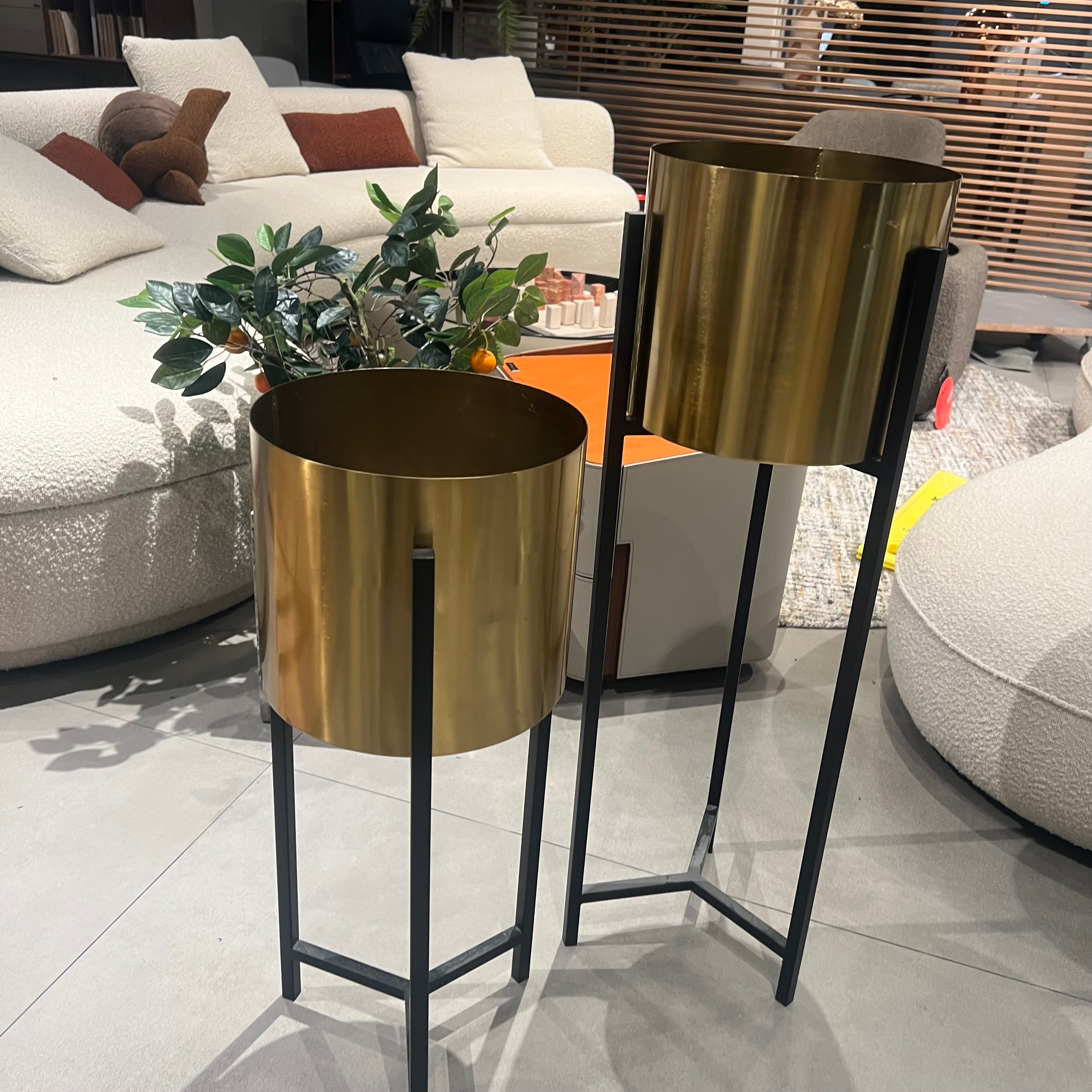 Display Item - Set Of 2 Planter/Flower Box Jks066 Tg-D14-Nakheel - DISPLAY ITEM - ebarza Furniture UAE | Shop Modern Furniture in Abu Dhabi & Dubai - مفروشات ايبازرا في الامارات | تسوق اثاث عصري وديكورات مميزة في دبي وابوظبي