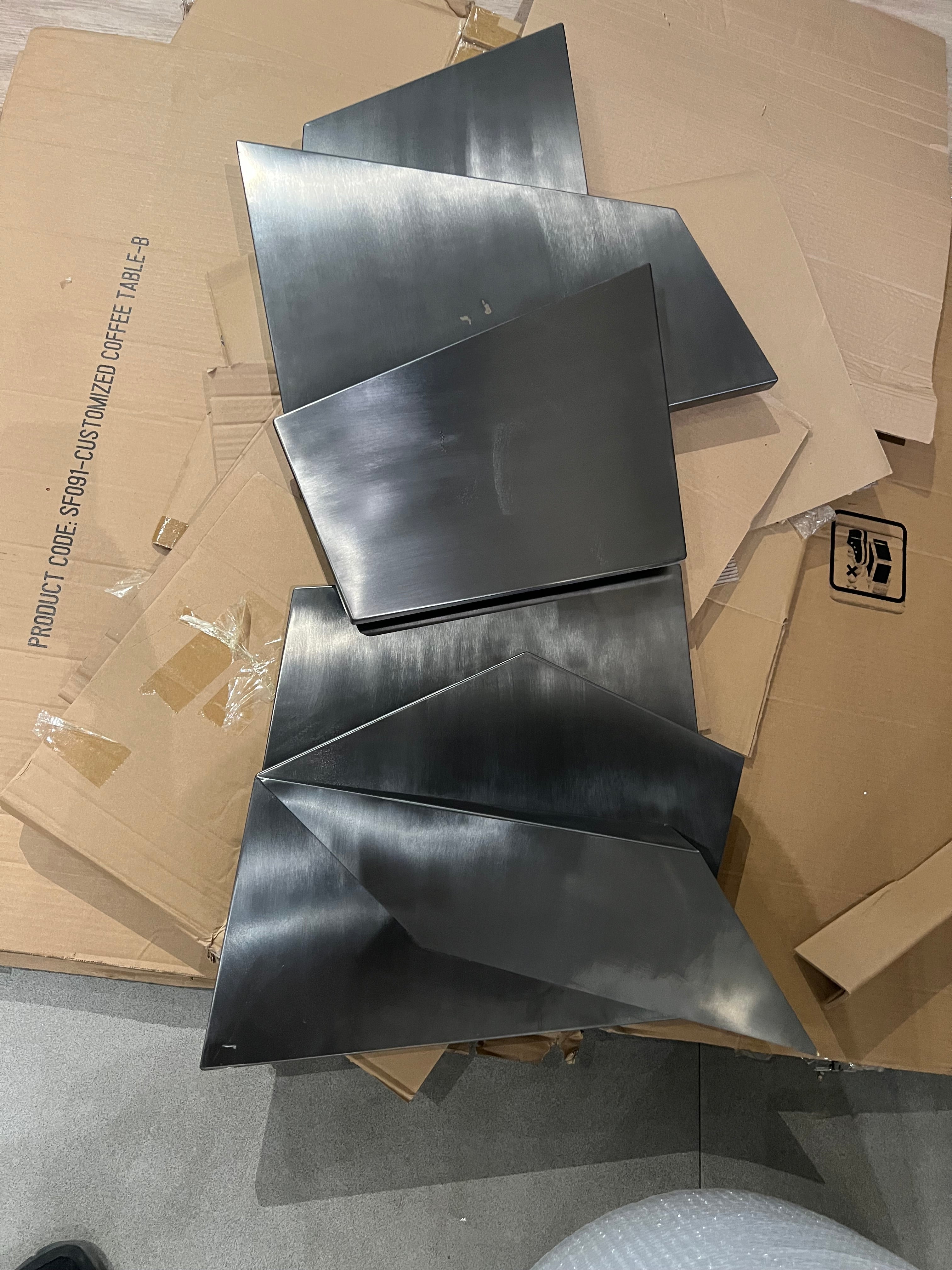 Display Item - Hand Crafted Stainless steel artwork BG2020100 Nakheel - DISPLAY ITEM - ebarza Furniture UAE | Shop Modern Furniture in Abu Dhabi & Dubai - مفروشات ايبازرا في الامارات | تسوق اثاث عصري وديكورات مميزة في دبي وابوظبي