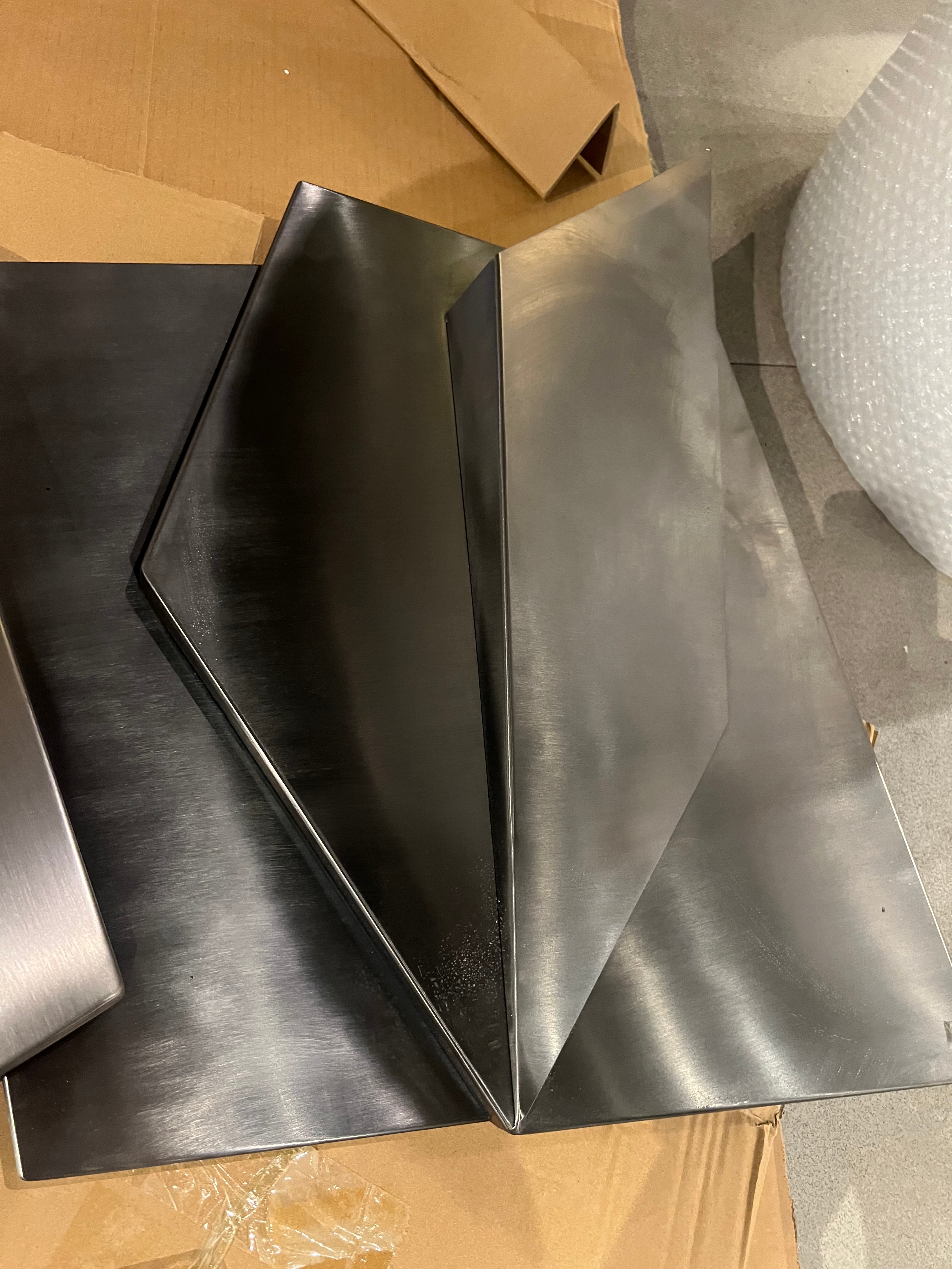 Display Item - Hand Crafted Stainless steel artwork BG2020100 Nakheel - DISPLAY ITEM - ebarza Furniture UAE | Shop Modern Furniture in Abu Dhabi & Dubai - مفروشات ايبازرا في الامارات | تسوق اثاث عصري وديكورات مميزة في دبي وابوظبي