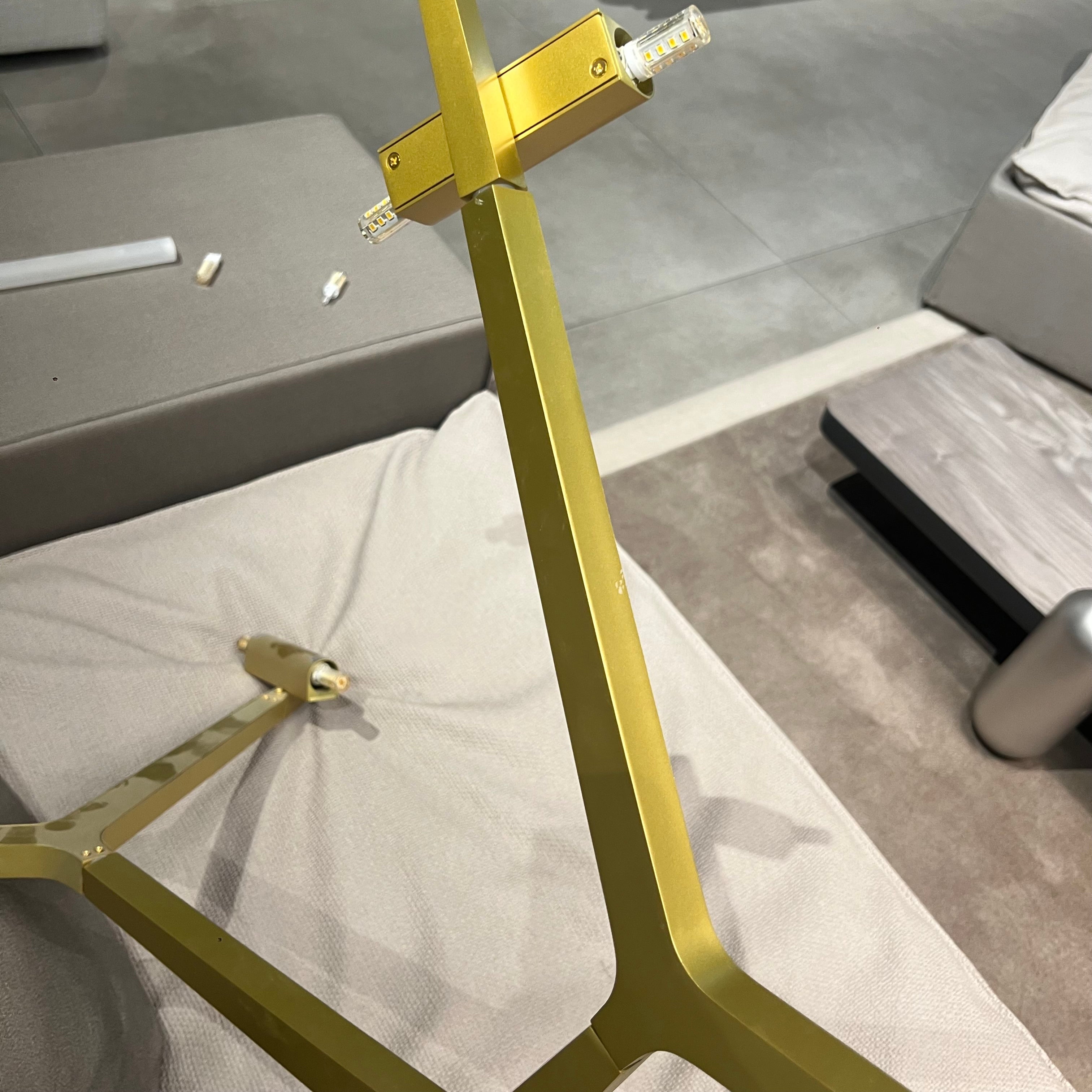 Display Item Branch 16 Heads Chandelier Cy-New-002-G - DISPLAY ITEM - ebarza Furniture UAE | Shop Modern Furniture in Abu Dhabi & Dubai - مفروشات ايبازرا في الامارات | تسوق اثاث عصري وديكورات مميزة في دبي وابوظبي