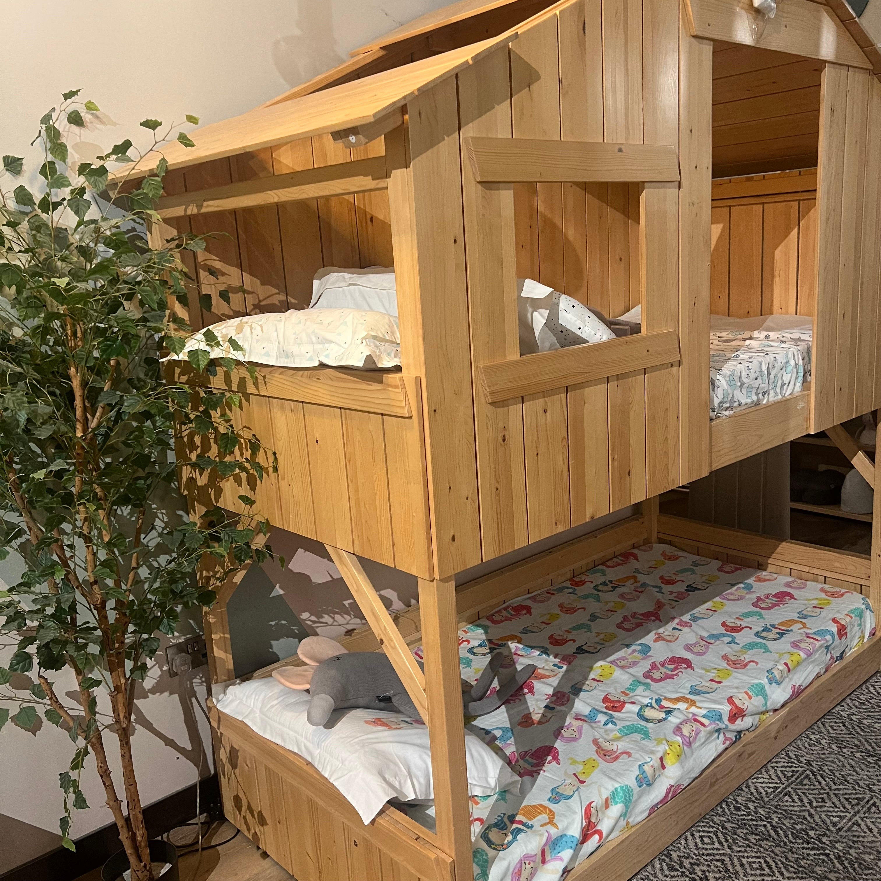 Display Item - Tree Double Kids Bed Et-C004-N -NAKHEEL - DISPLAY ITEM - ebarza Furniture UAE | Shop Modern Furniture in Abu Dhabi & Dubai - مفروشات ايبازرا في الامارات | تسوق اثاث عصري وديكورات مميزة في دبي وابوظبي