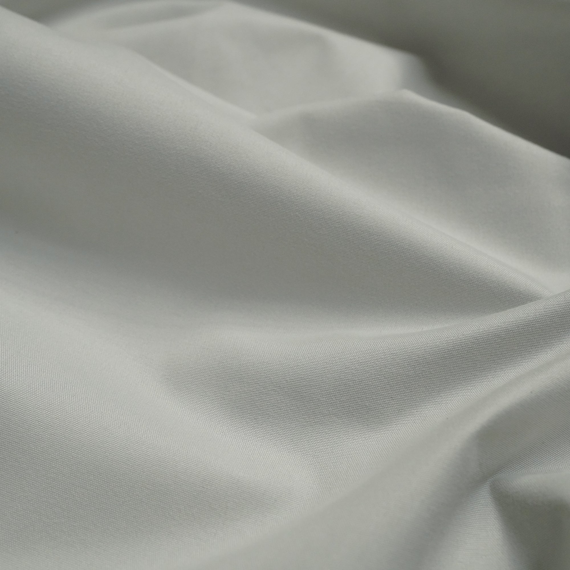 Blackout microfiber fabric with 3-pass flocking, 280cm width, suitable for curtains and drapes by DQYDDG.