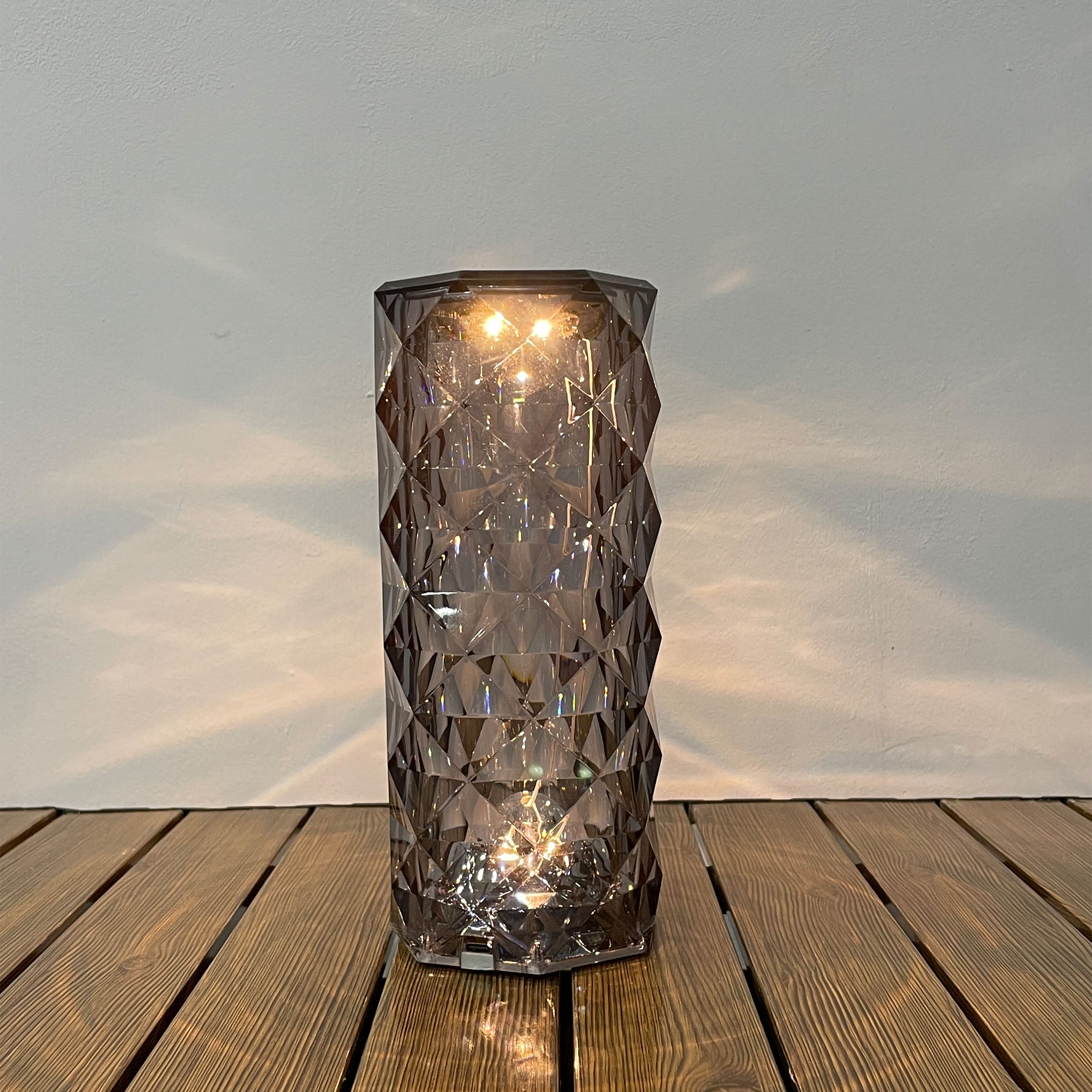 Night Light Table Lamp HTD-INL062402 - Desk\table Lamps - ebarza Furniture UAE | Shop Modern Furniture in Abu Dhabi & Dubai - مفروشات ايبازرا في الامارات | تسوق اثاث عصري وديكورات مميزة في دبي وابوظبي