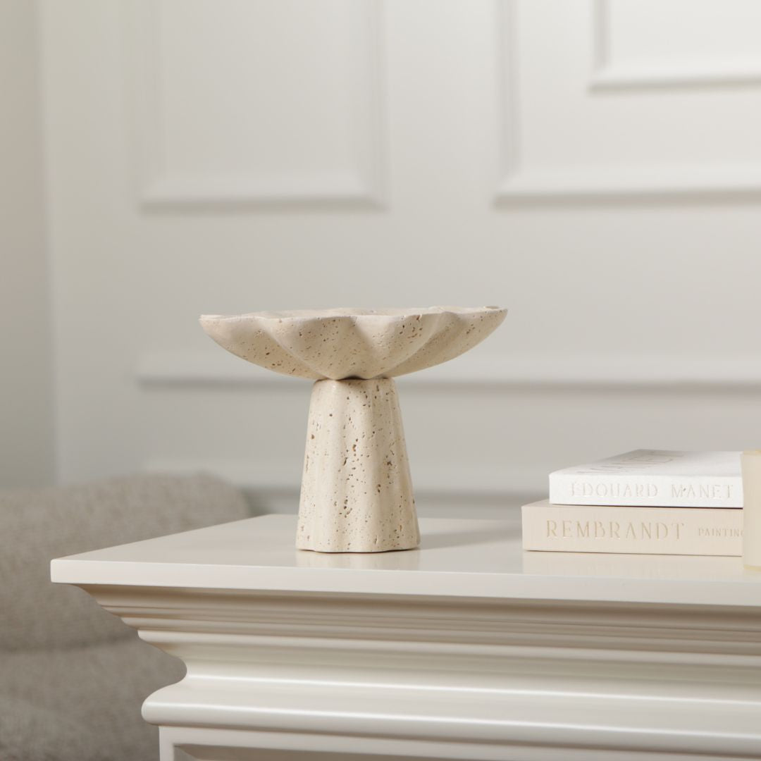 Pre-order 15 Days Delivery Petal-Shaped Marble Vase KC5046A