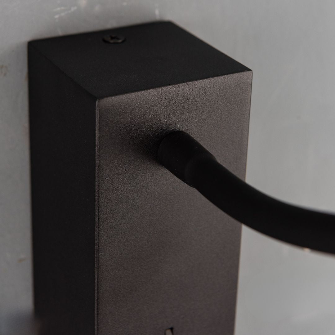 Sage Hotel Style Headboard/ Wall Reading Lamp Sage-Ez-WL(A)-02BK - Wall Lamps - ebarza Furniture UAE | Shop Modern Furniture in Abu Dhabi & Dubai - مفروشات ايبازرا في الامارات | تسوق اثاث عصري وديكورات مميزة في دبي وابوظبي