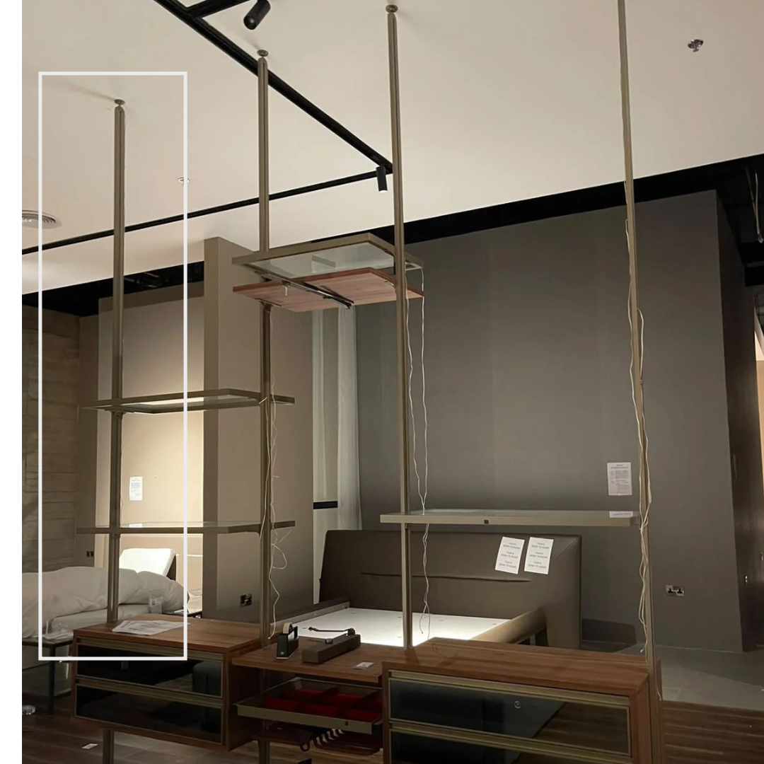 Display item showing an Antik Closet/partition main profile with LED lighting, 350cm long in Antik color by AKYOL Rugs.