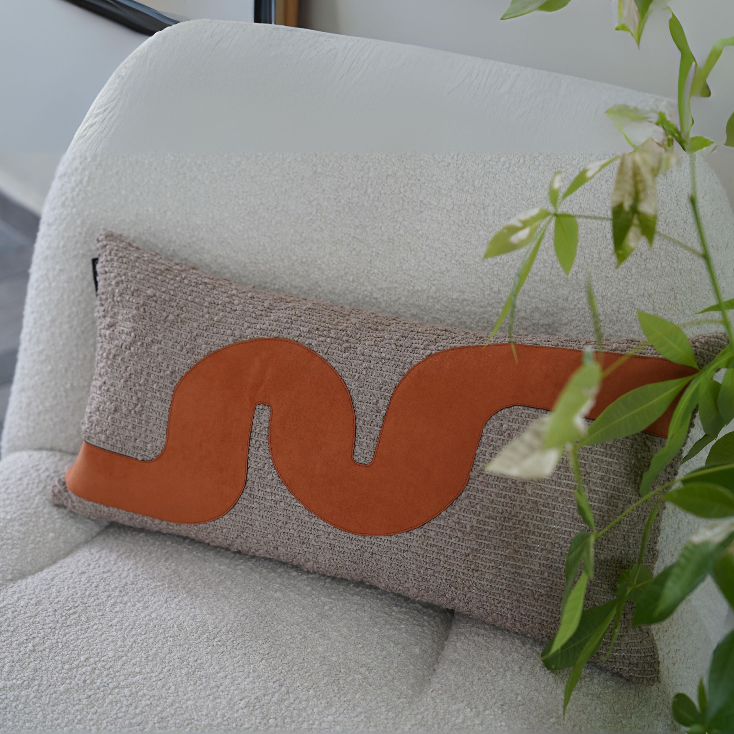 30x60cm Ebarza Amman Patchwork Cushion ECC143 - Cushions - ebarza Furniture UAE | Shop Modern Furniture in Abu Dhabi & Dubai - مفروشات ايبازرا في الامارات | تسوق اثاث عصري وديكورات مميزة في دبي وابوظبي